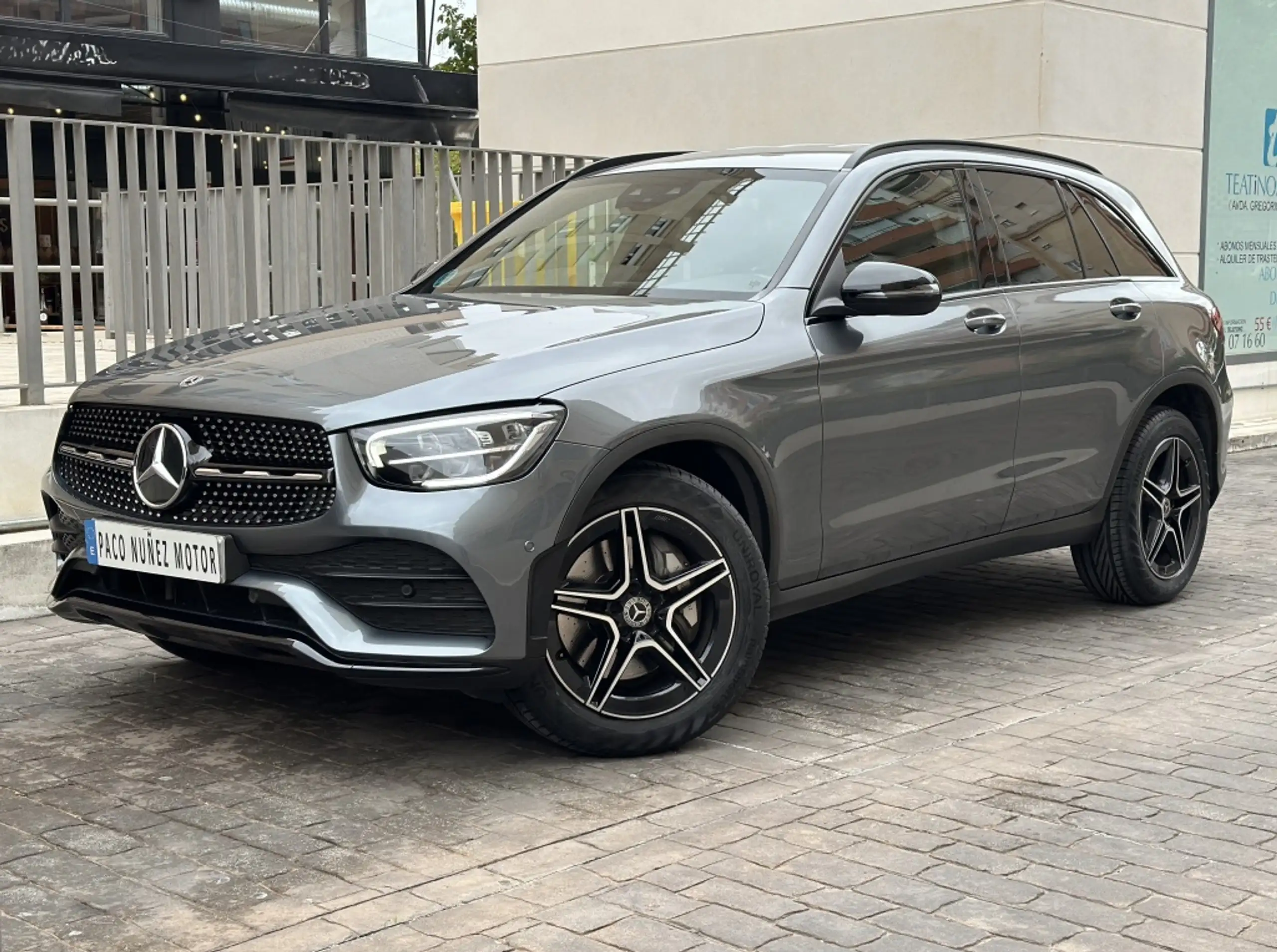 Mercedes-Benz - GLC 200