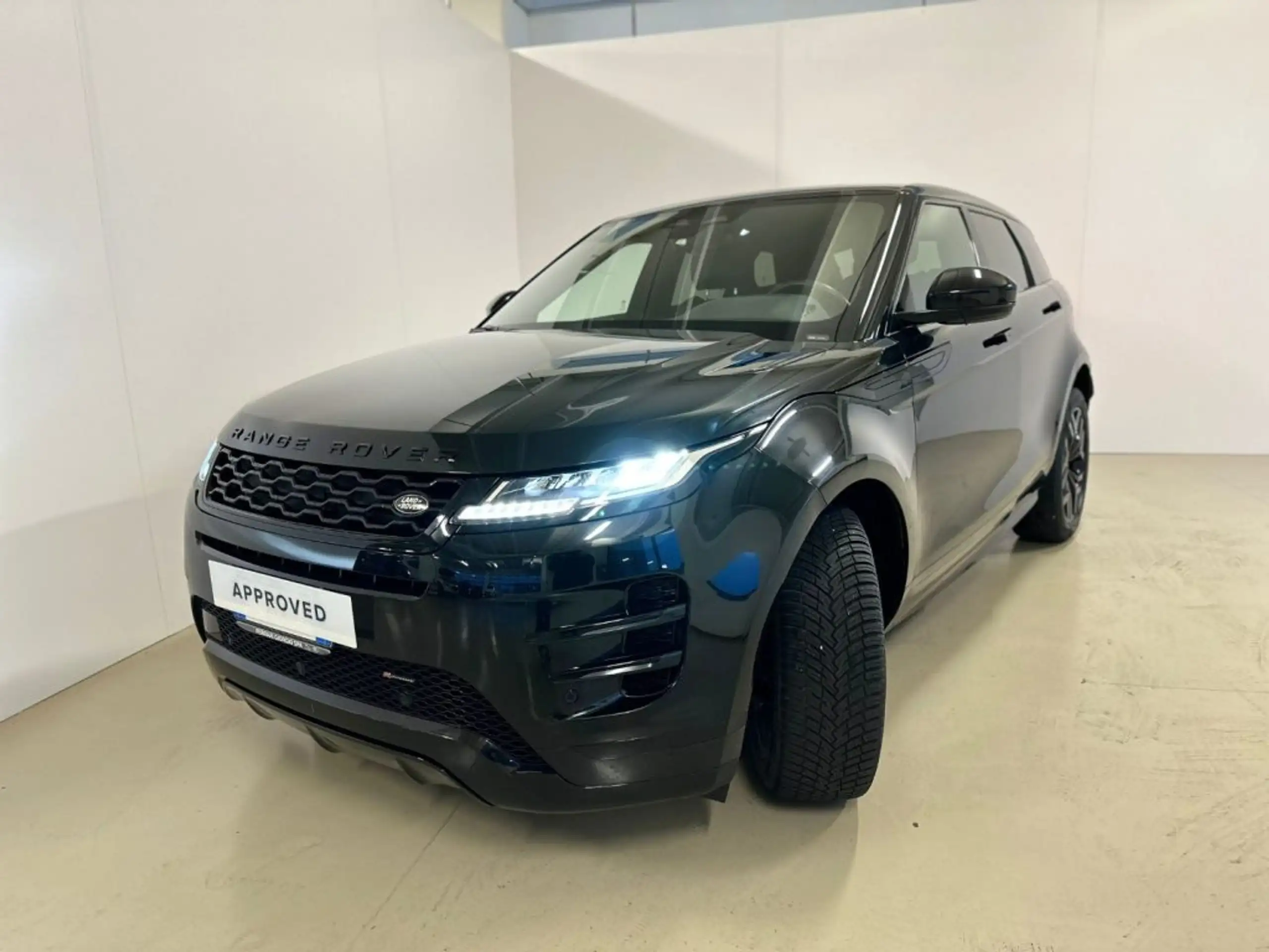 Land Rover - Range Rover Evoque