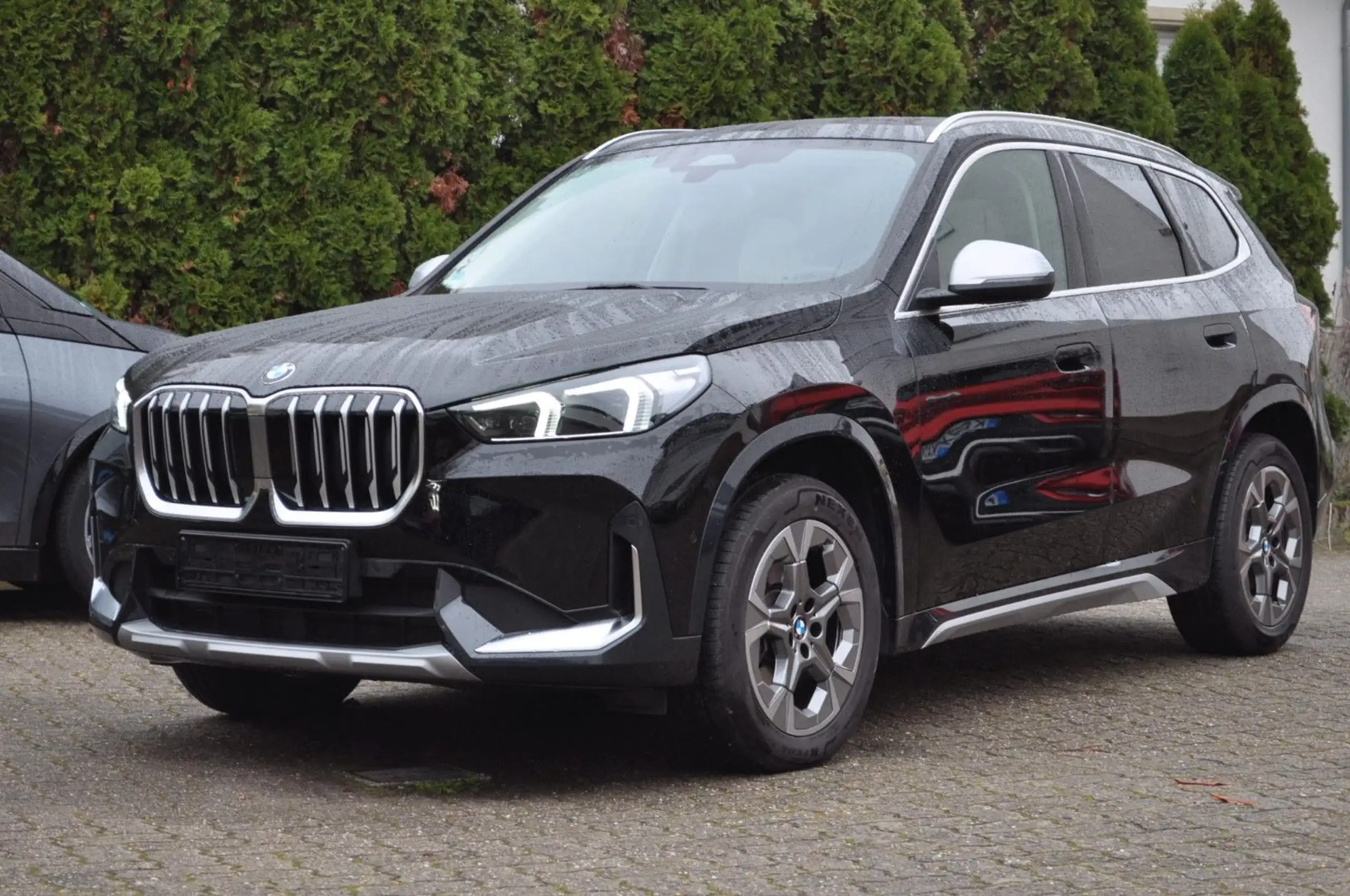 BMW - X1