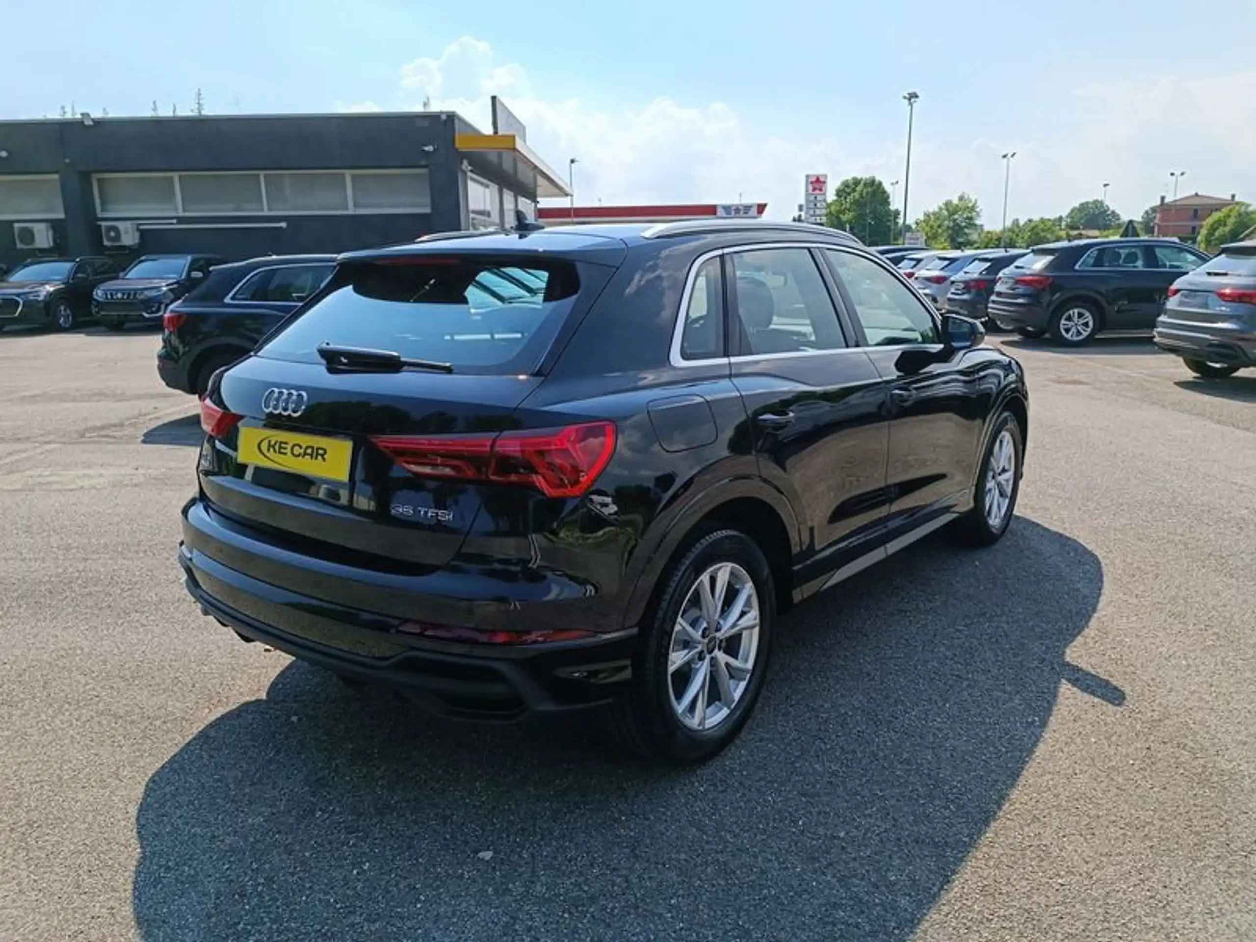 Audi - Q3