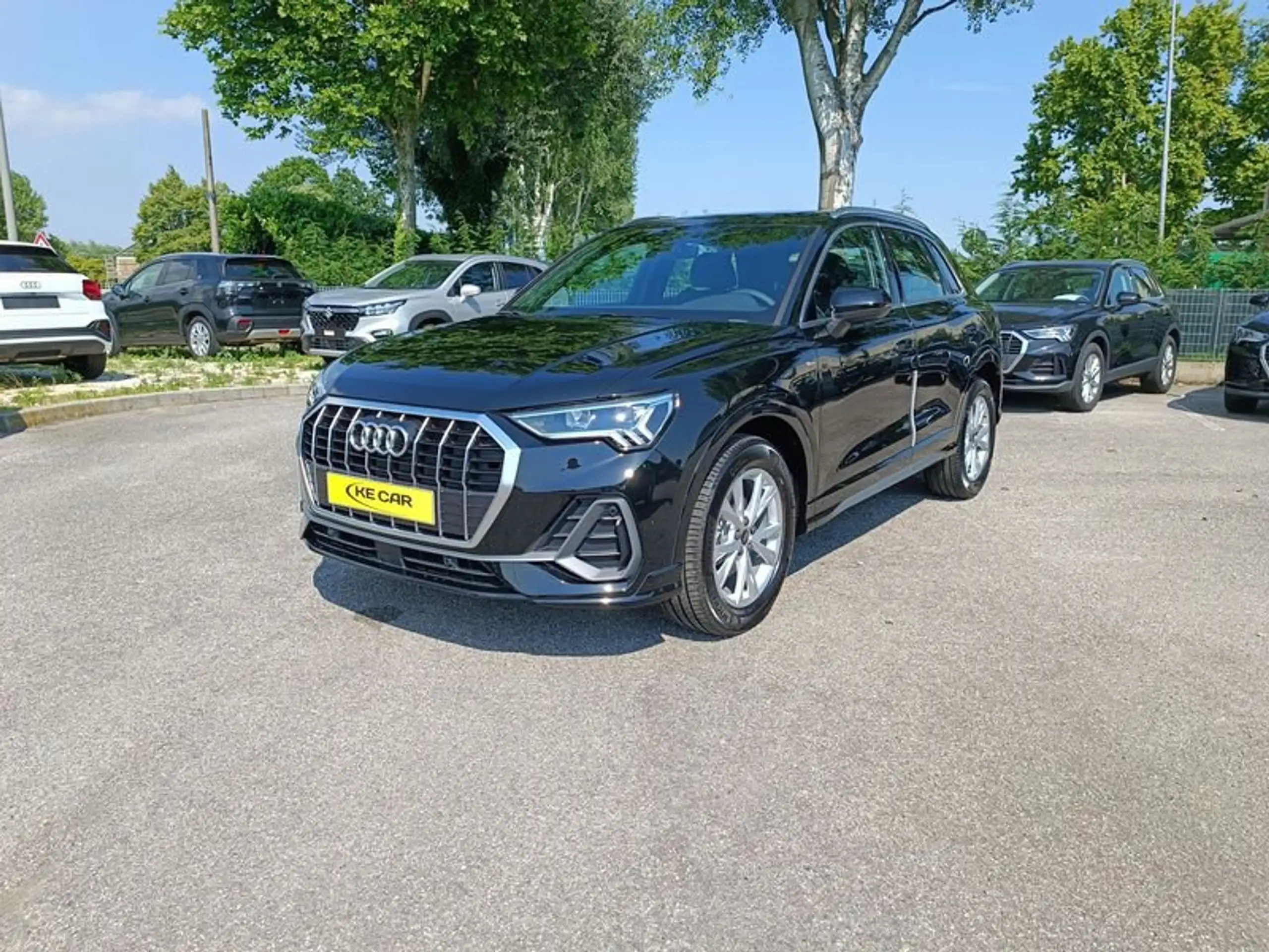 Audi - Q3