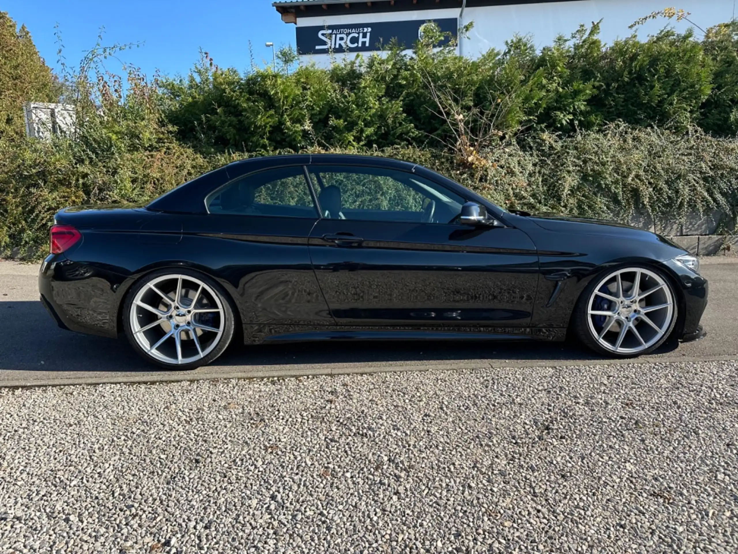 BMW - 440