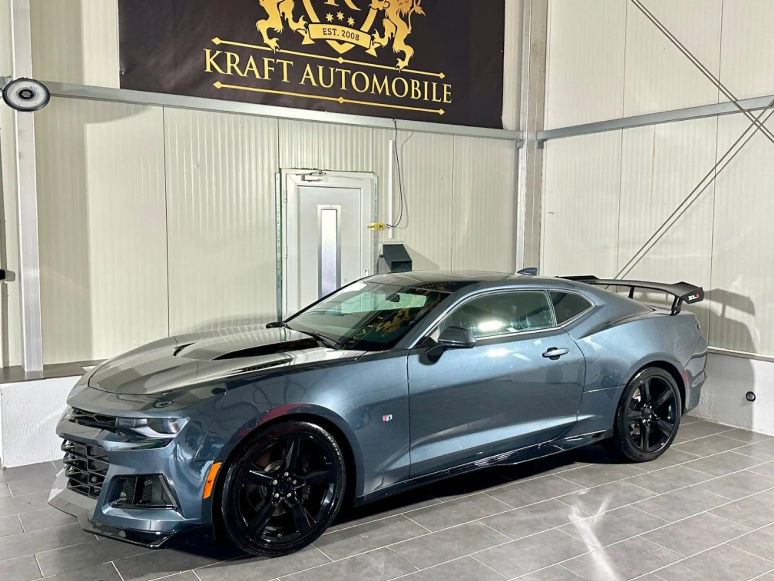 Chevrolet - Camaro