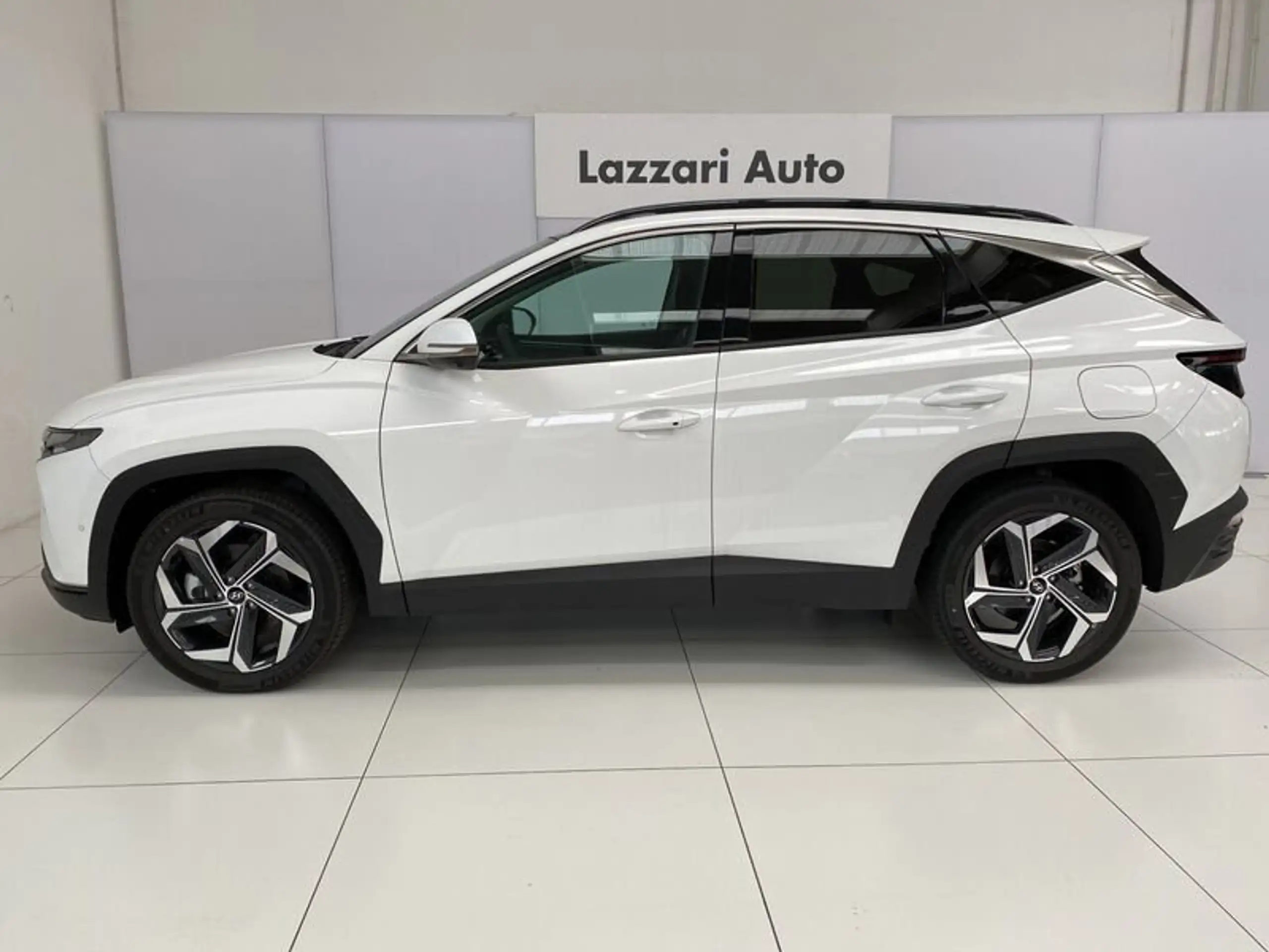 Hyundai - TUCSON