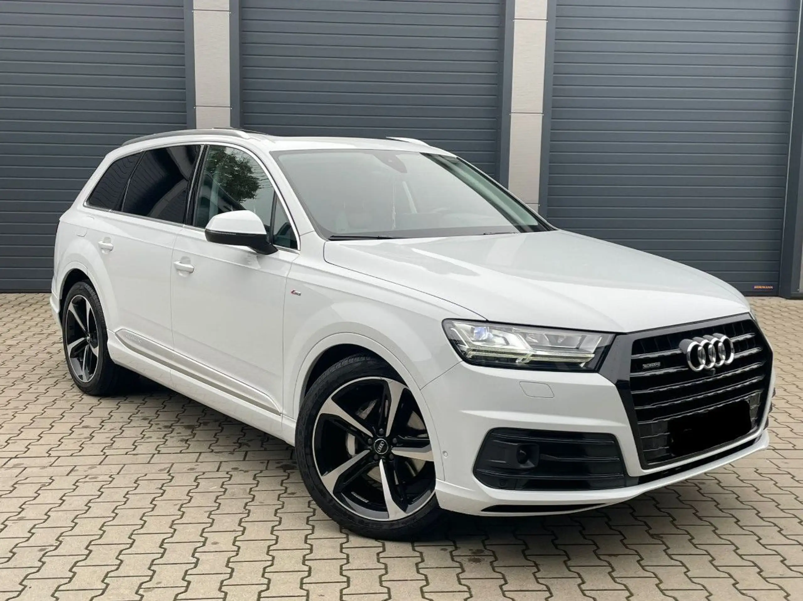 Audi - Q7