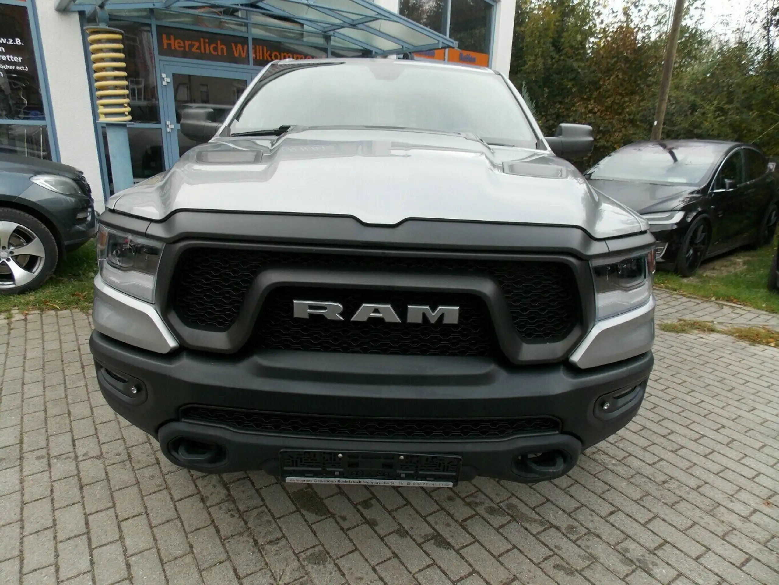 Dodge - RAM