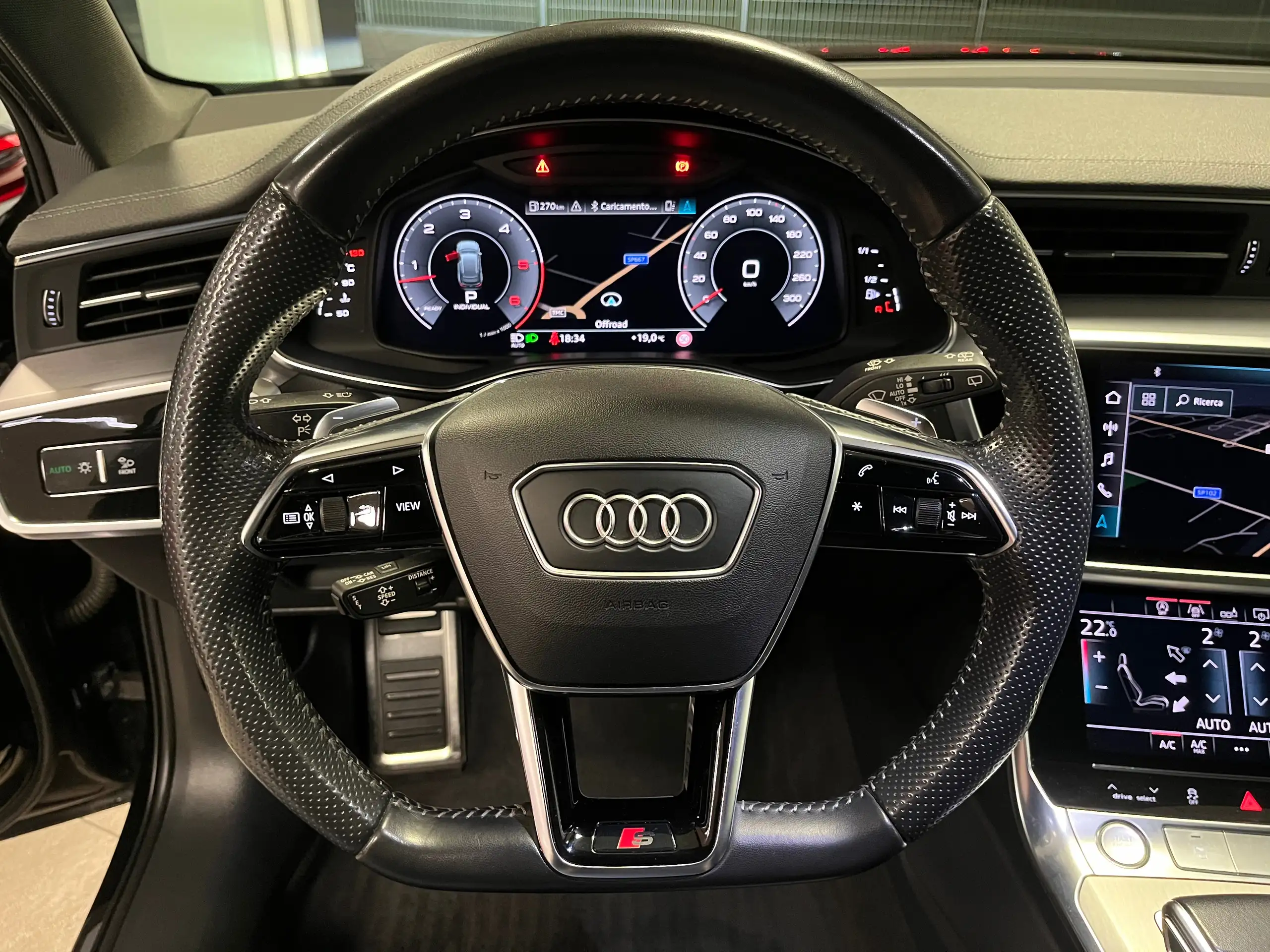 Audi - A6