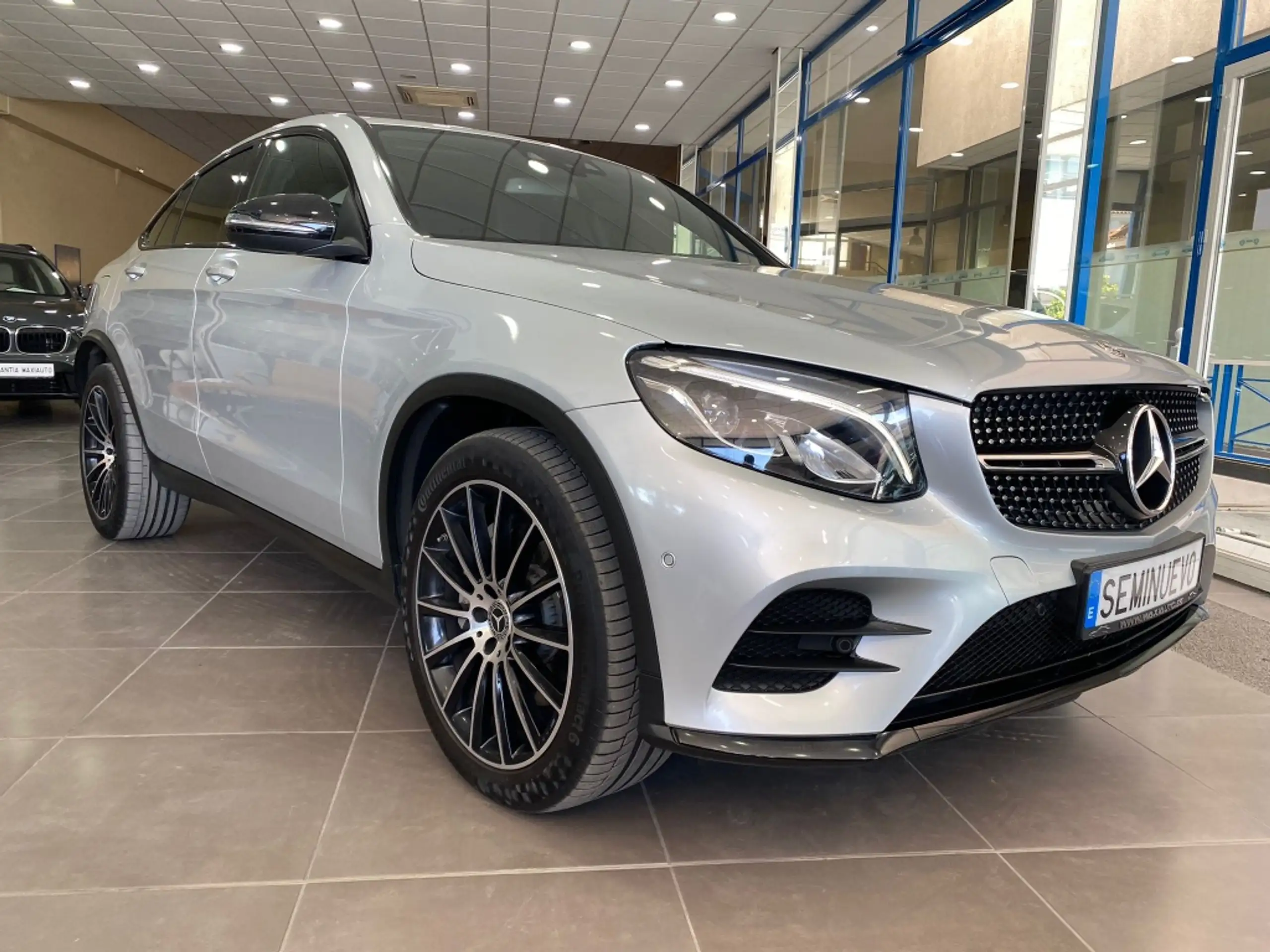 Mercedes-Benz - GLC 220