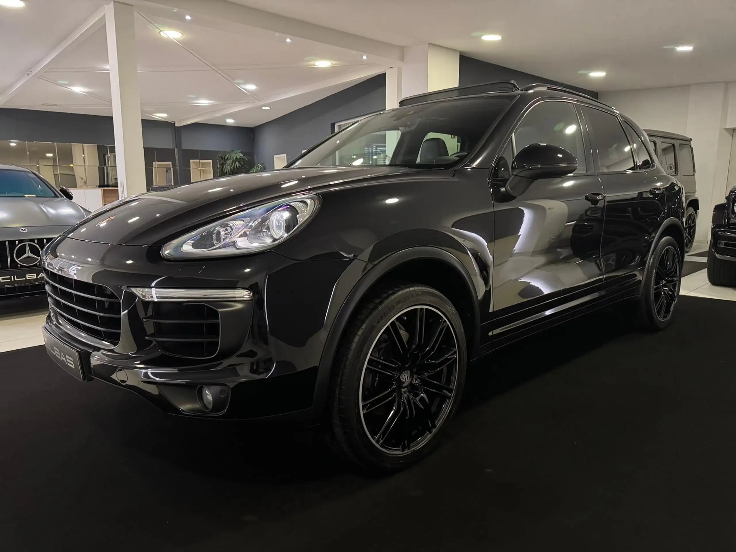 Porsche - Cayenne