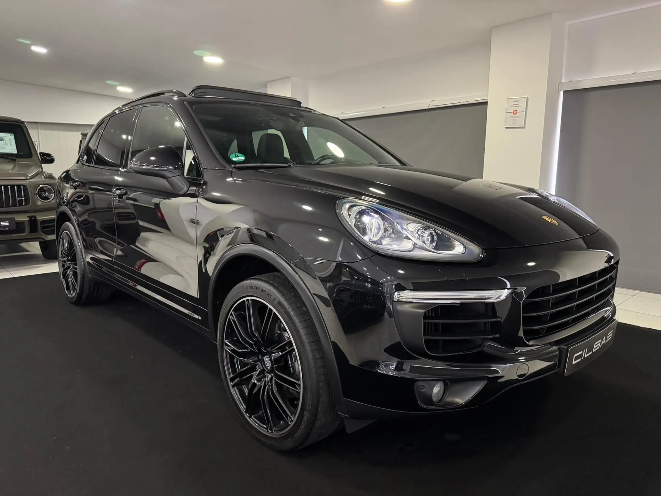 Porsche - Cayenne