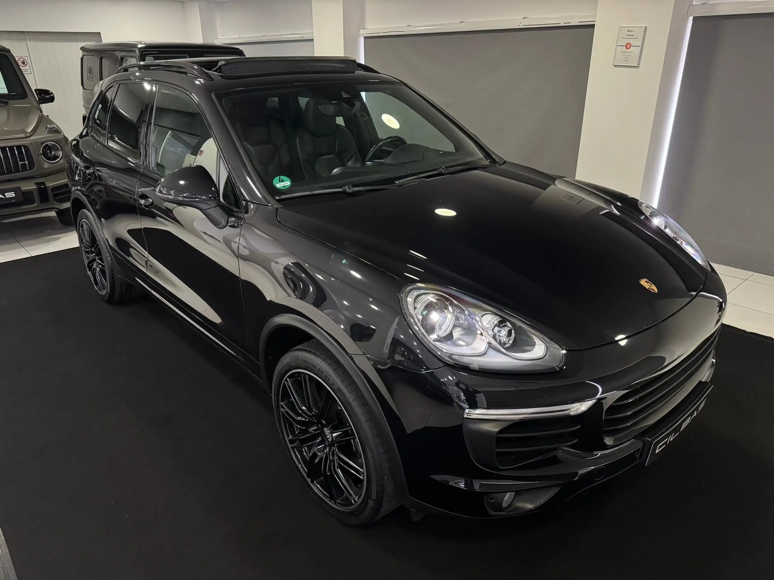 Porsche - Cayenne