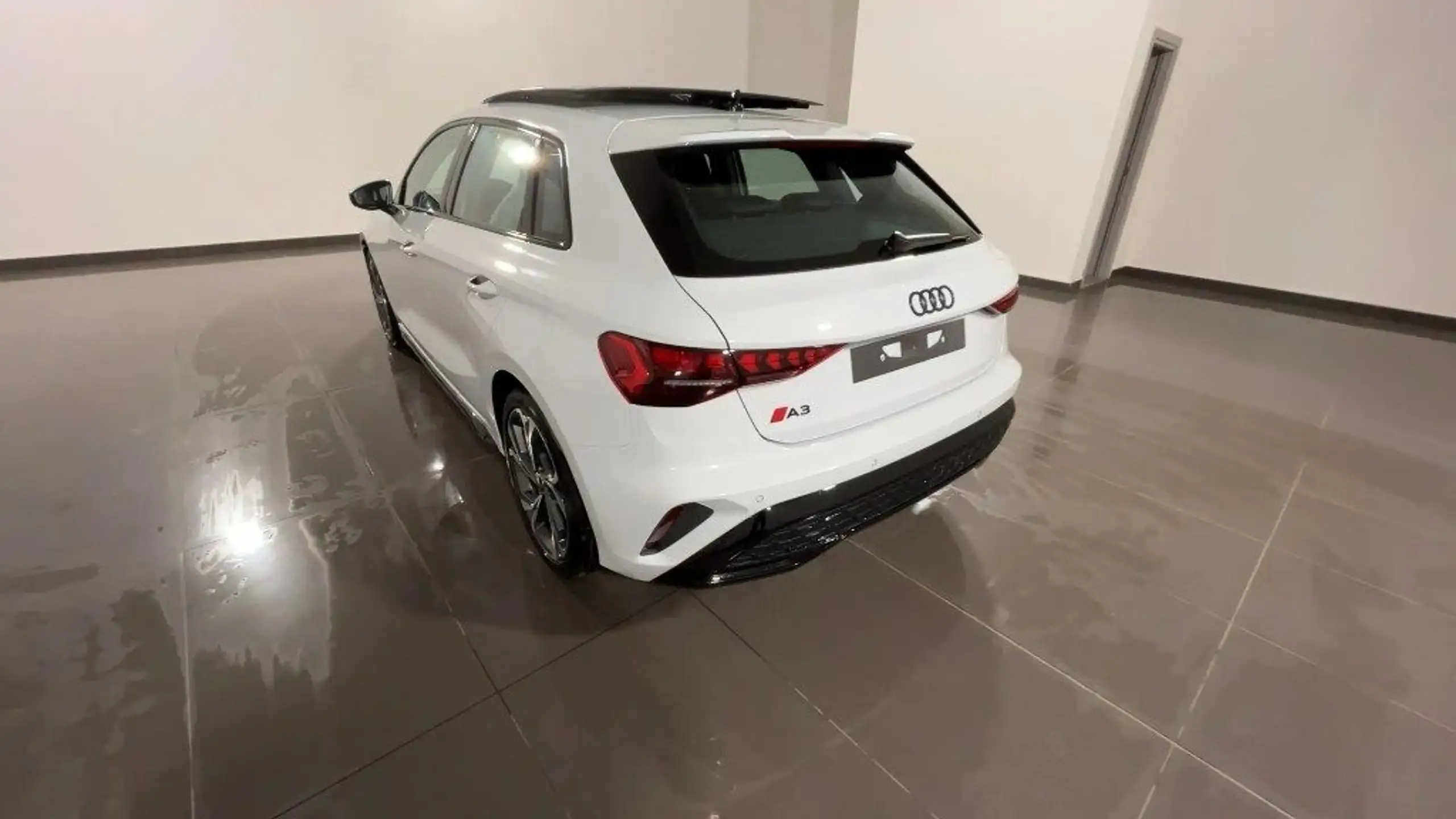 Audi - A3