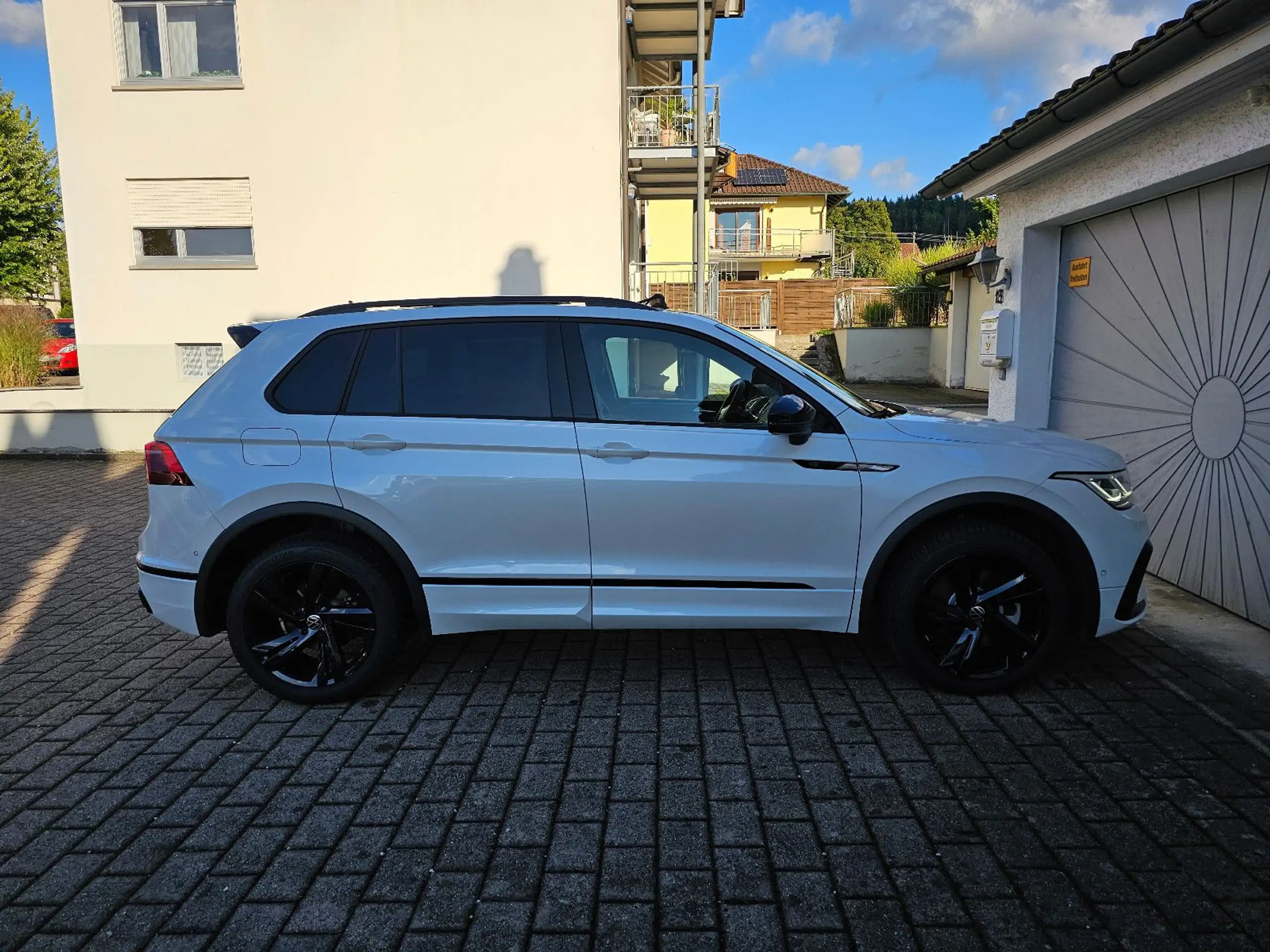 Volkswagen - Tiguan