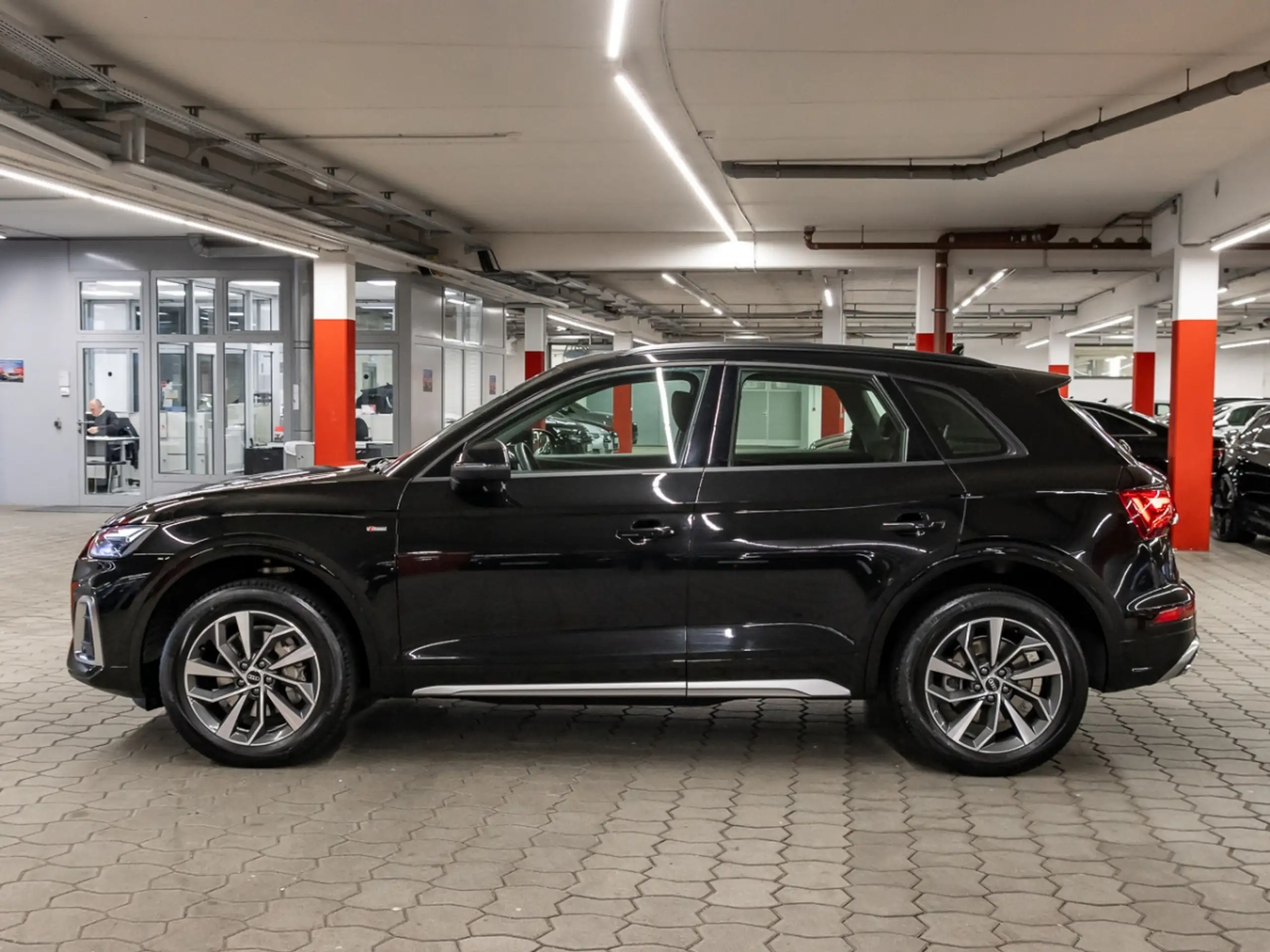 Audi - Q5