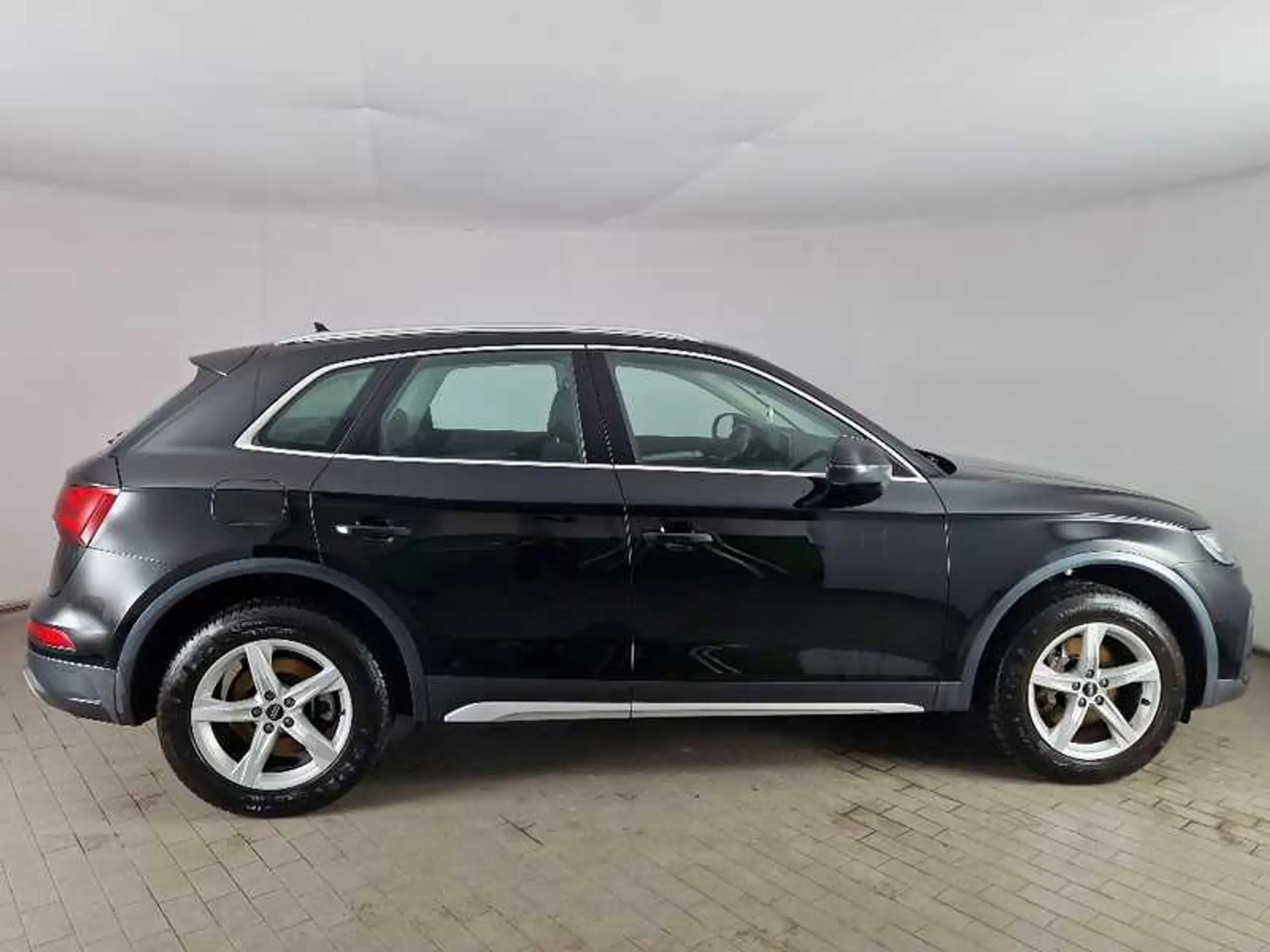 Audi - Q5