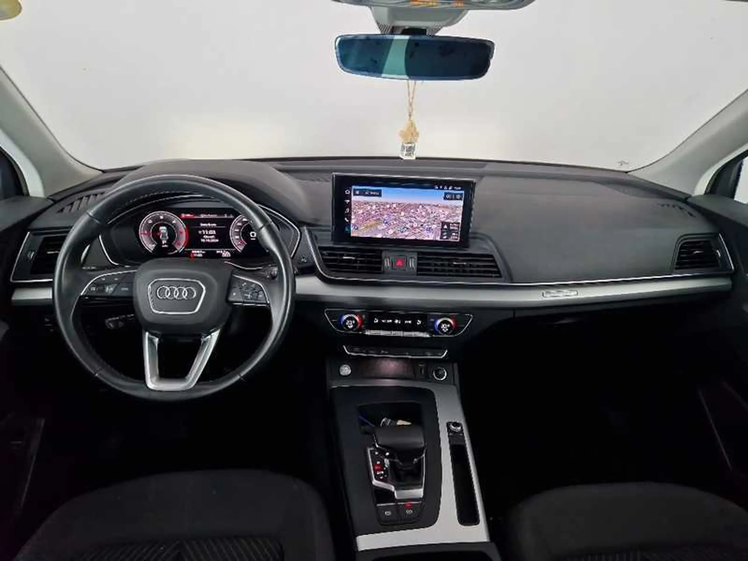 Audi - Q5