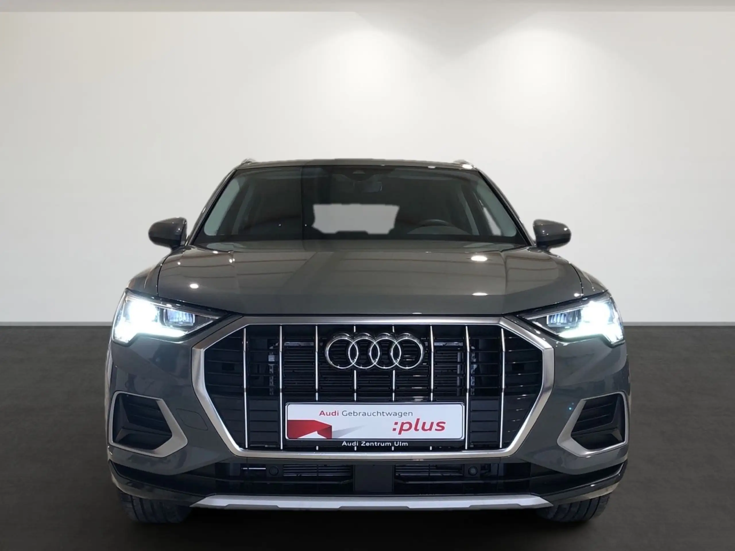 Audi - Q3