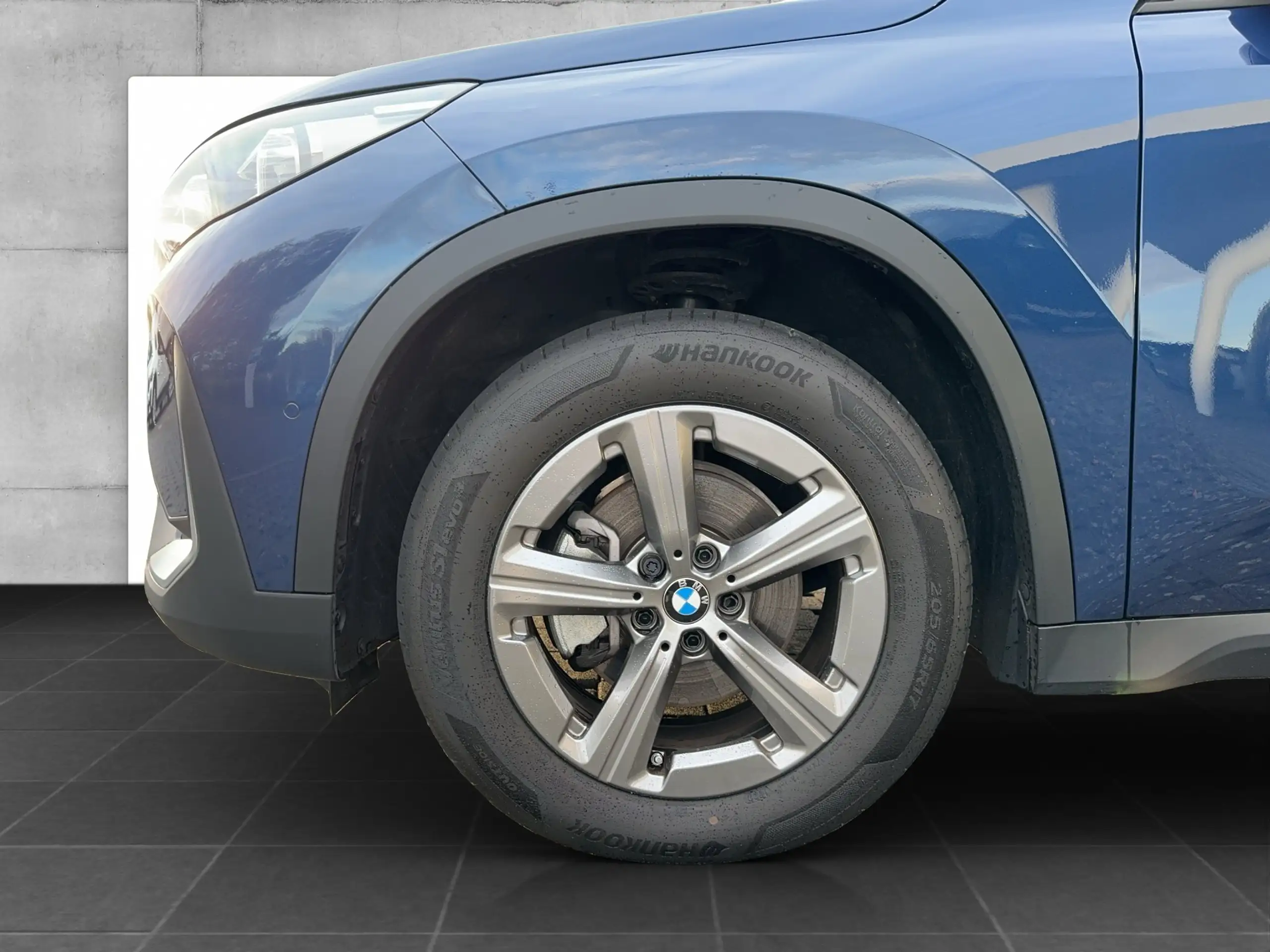 BMW - X1