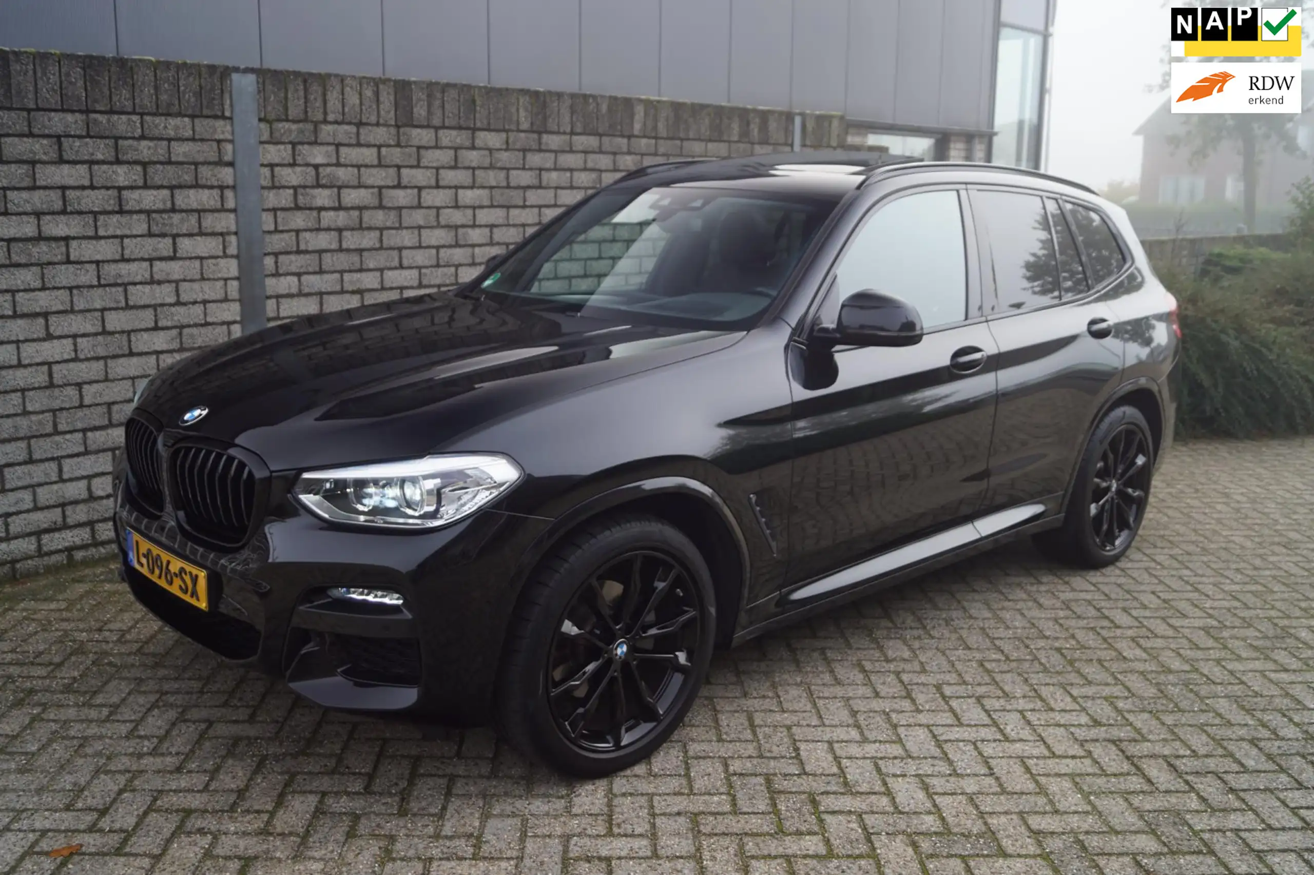 BMW - X3