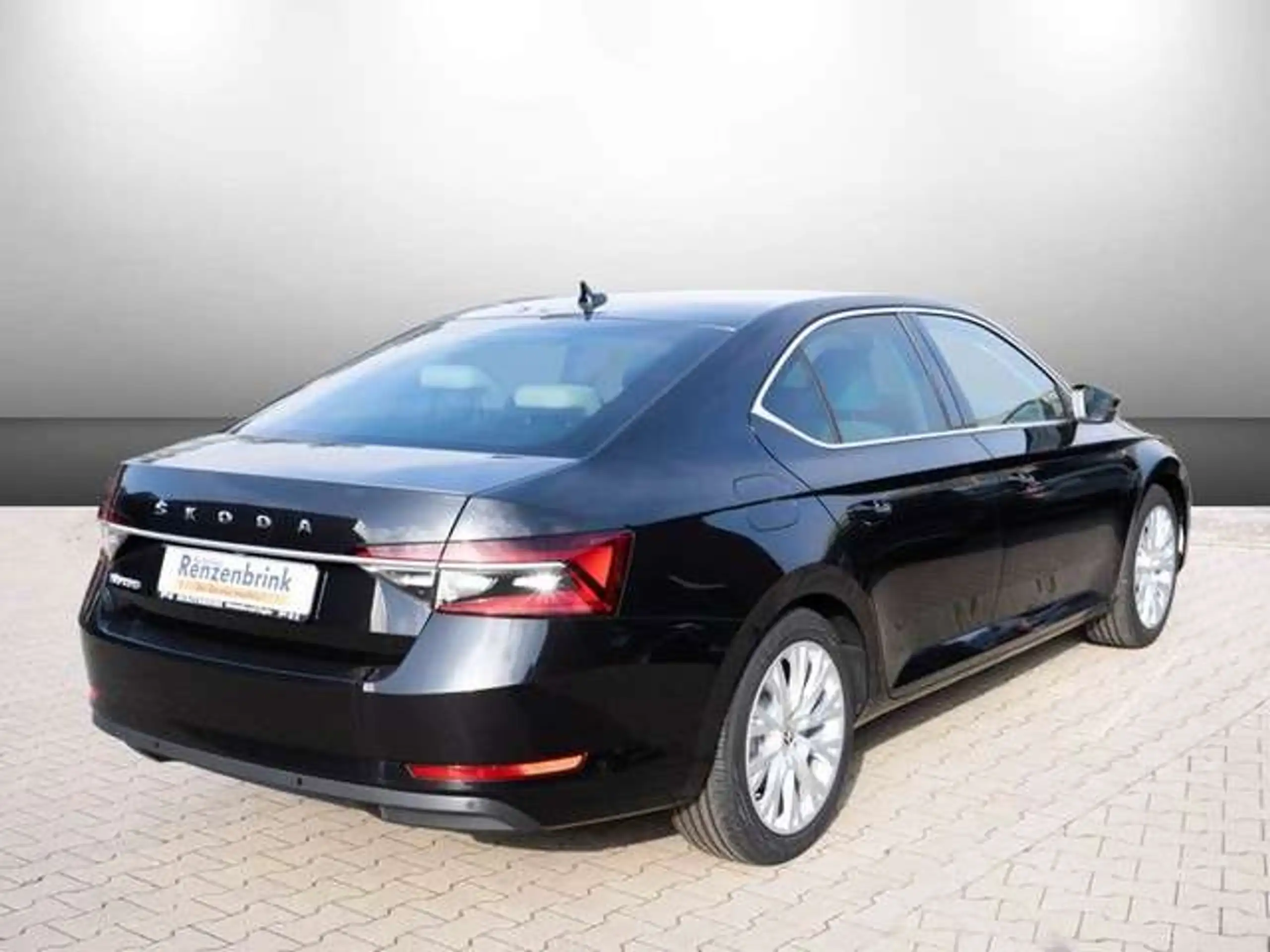 Skoda - Superb