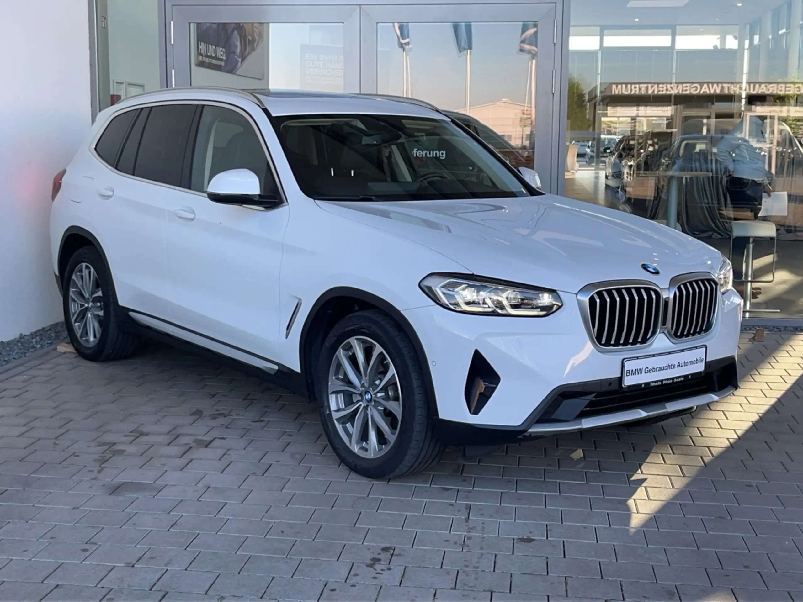 BMW - X3