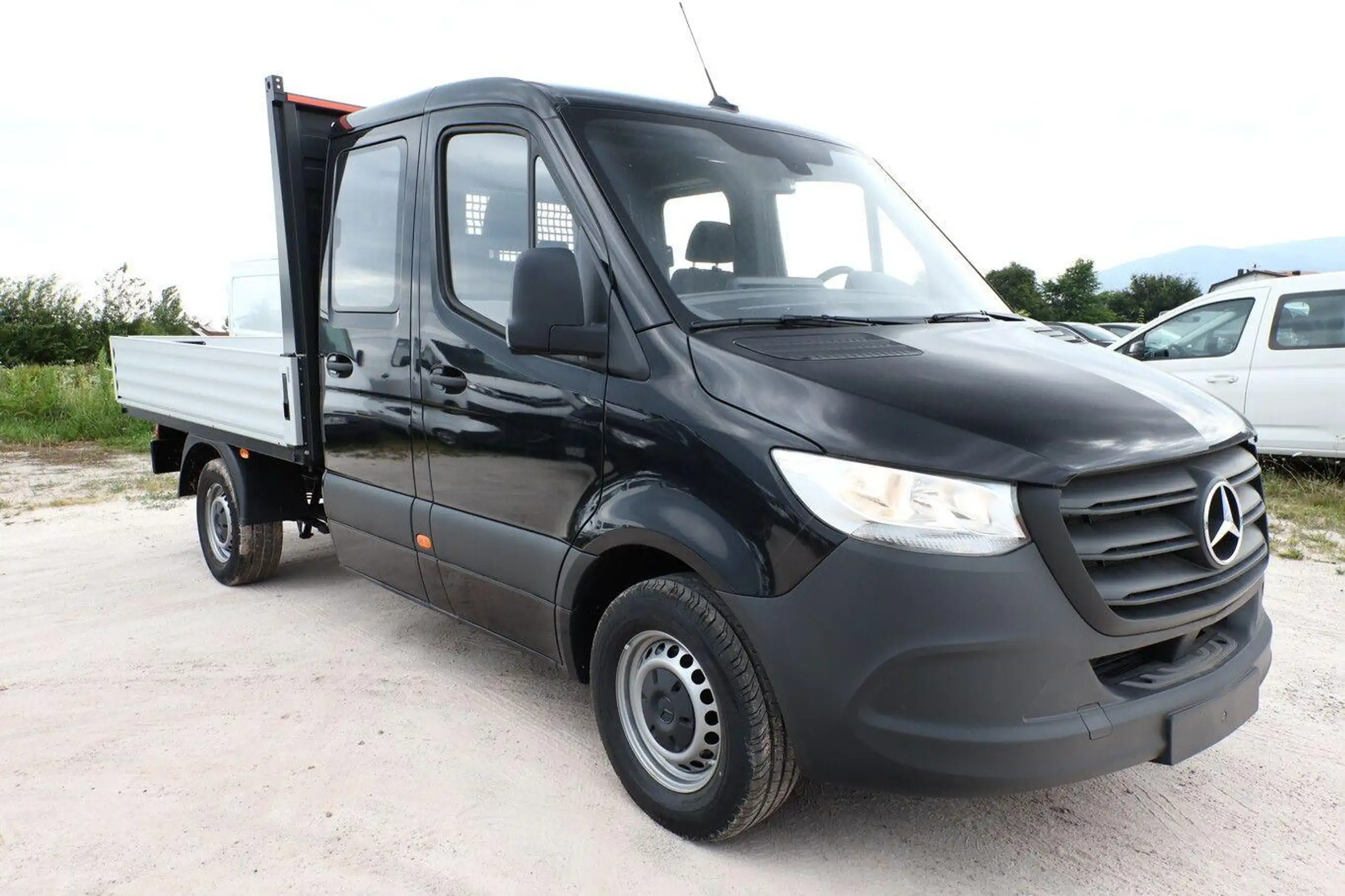 Mercedes-Benz - Sprinter