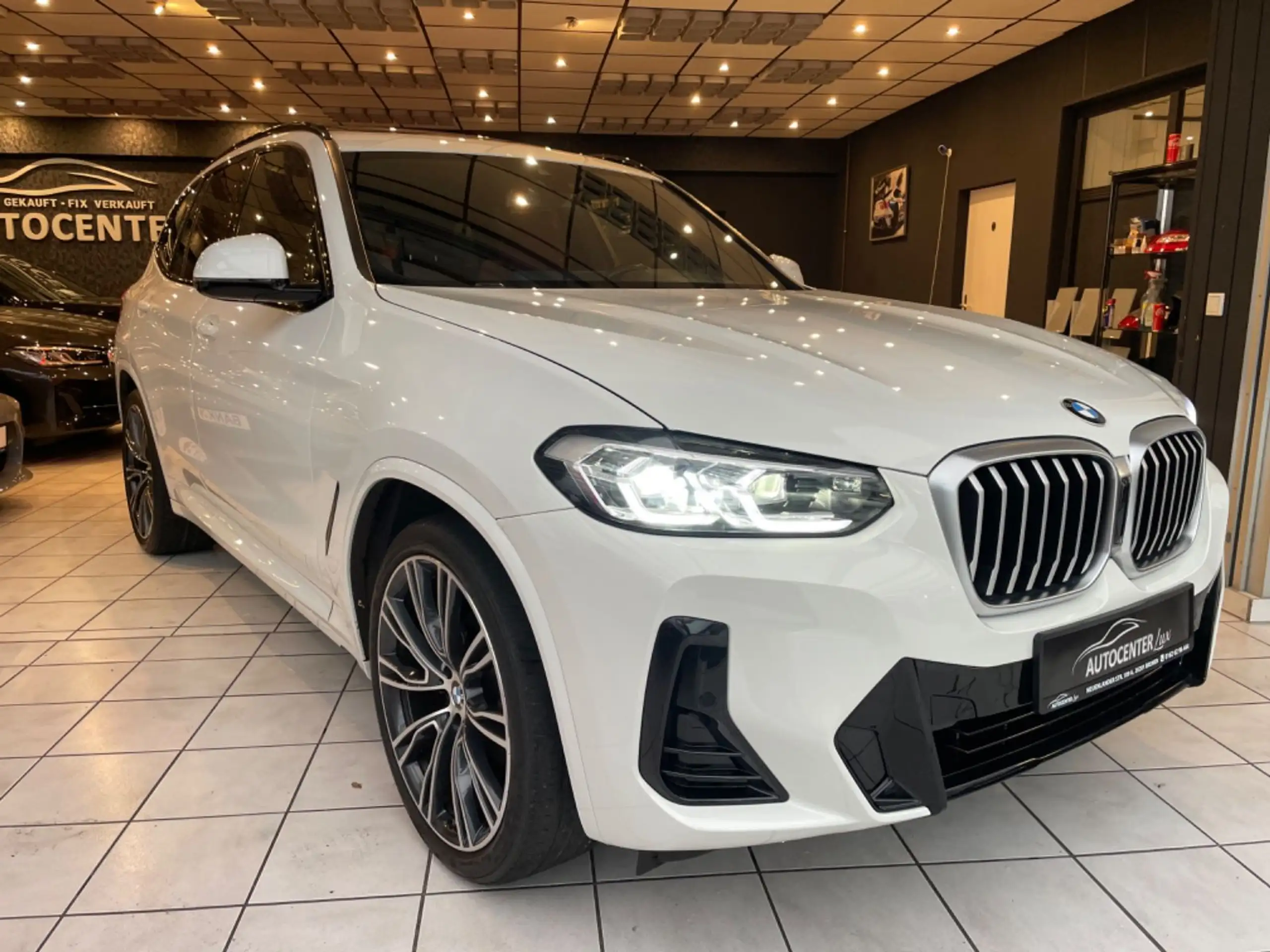 BMW - X3