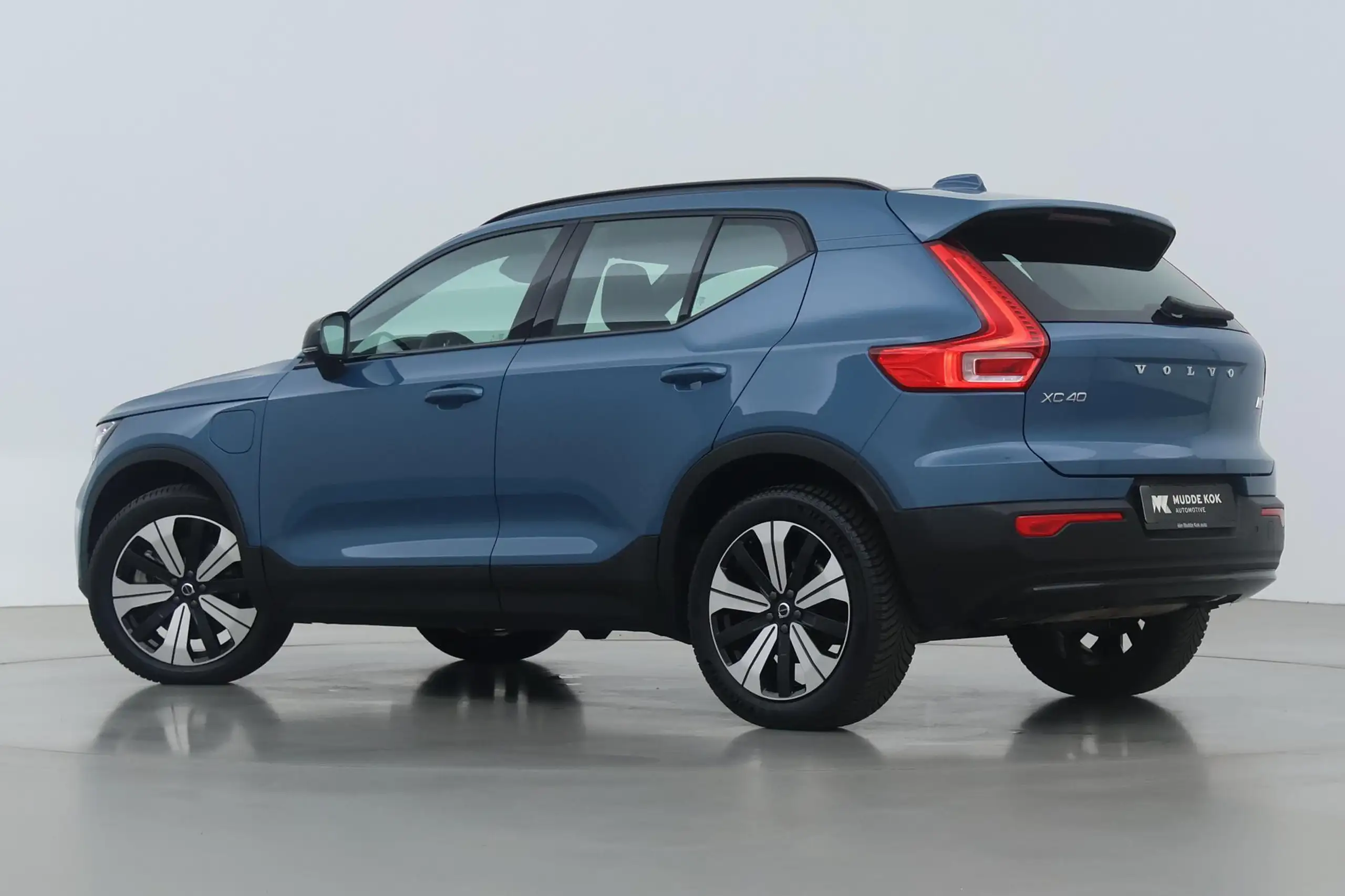 Volvo - XC40