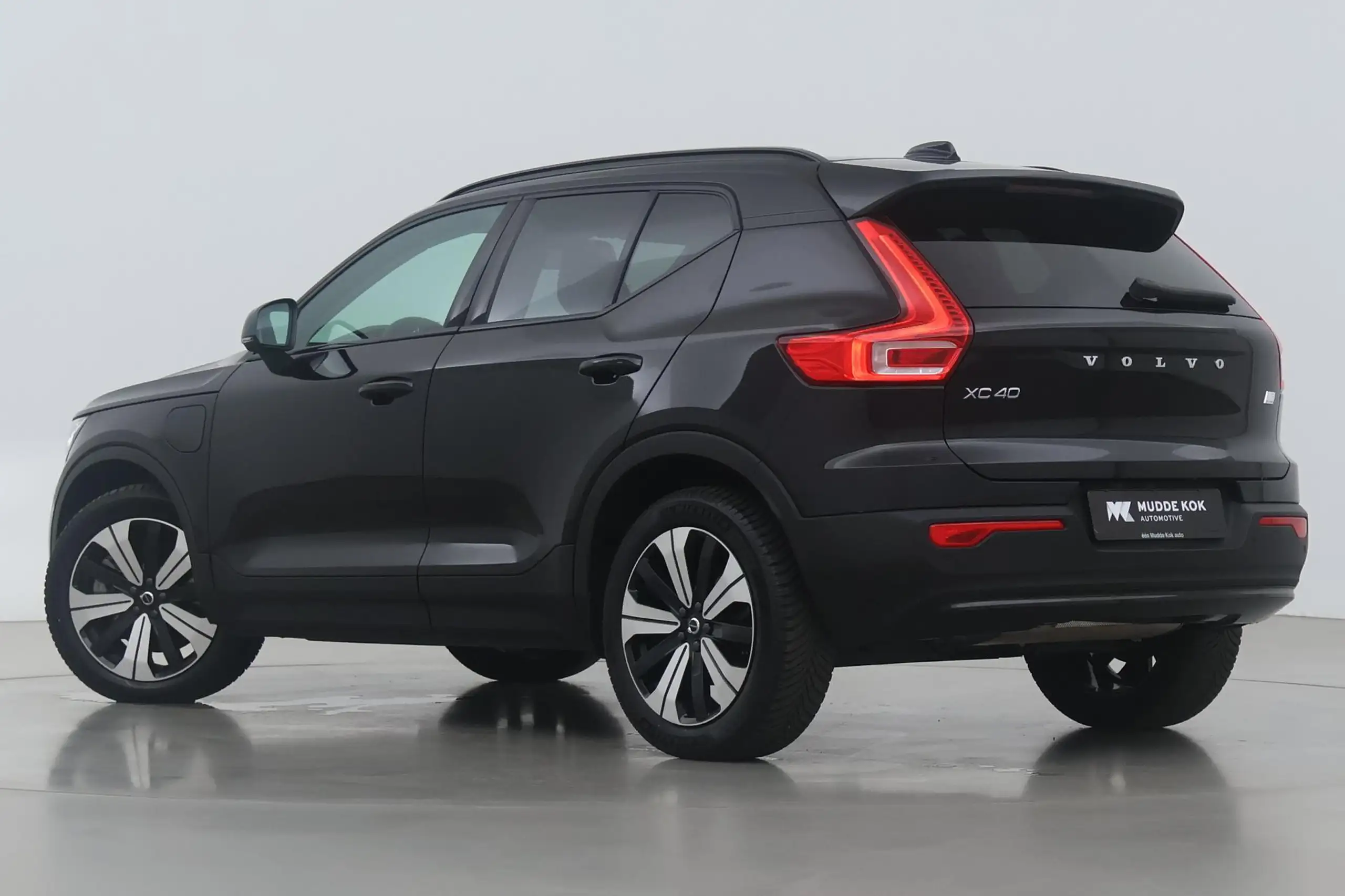 Volvo - XC40