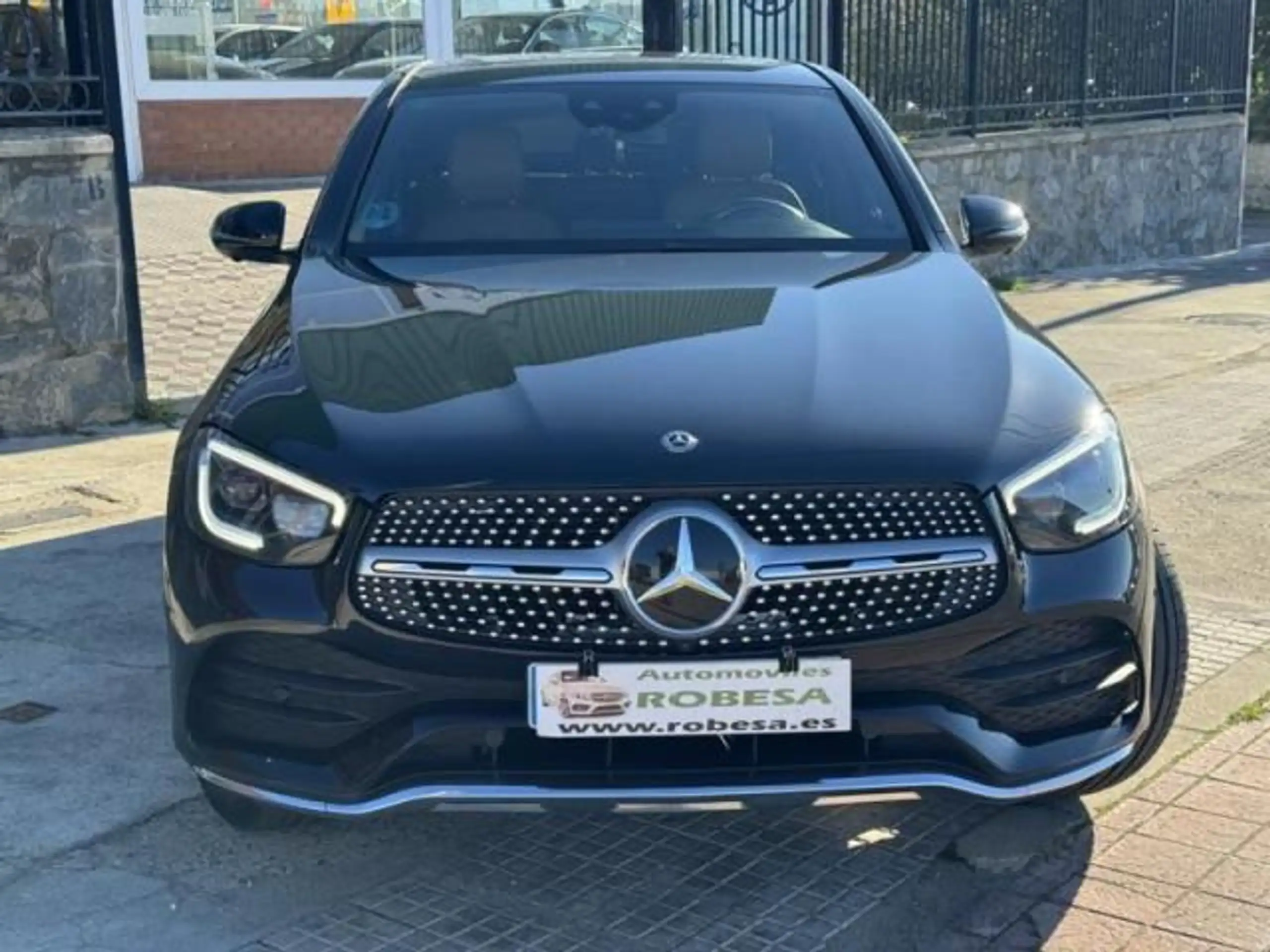 Mercedes-Benz - GLC 220