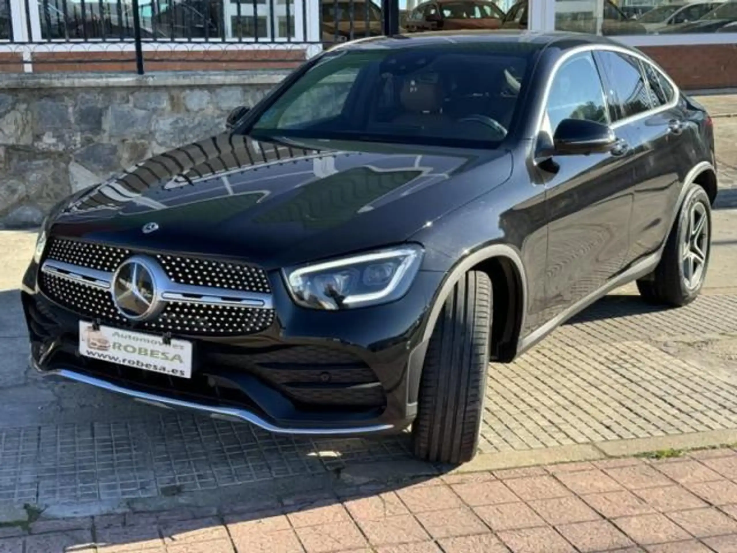 Mercedes-Benz - GLC 220