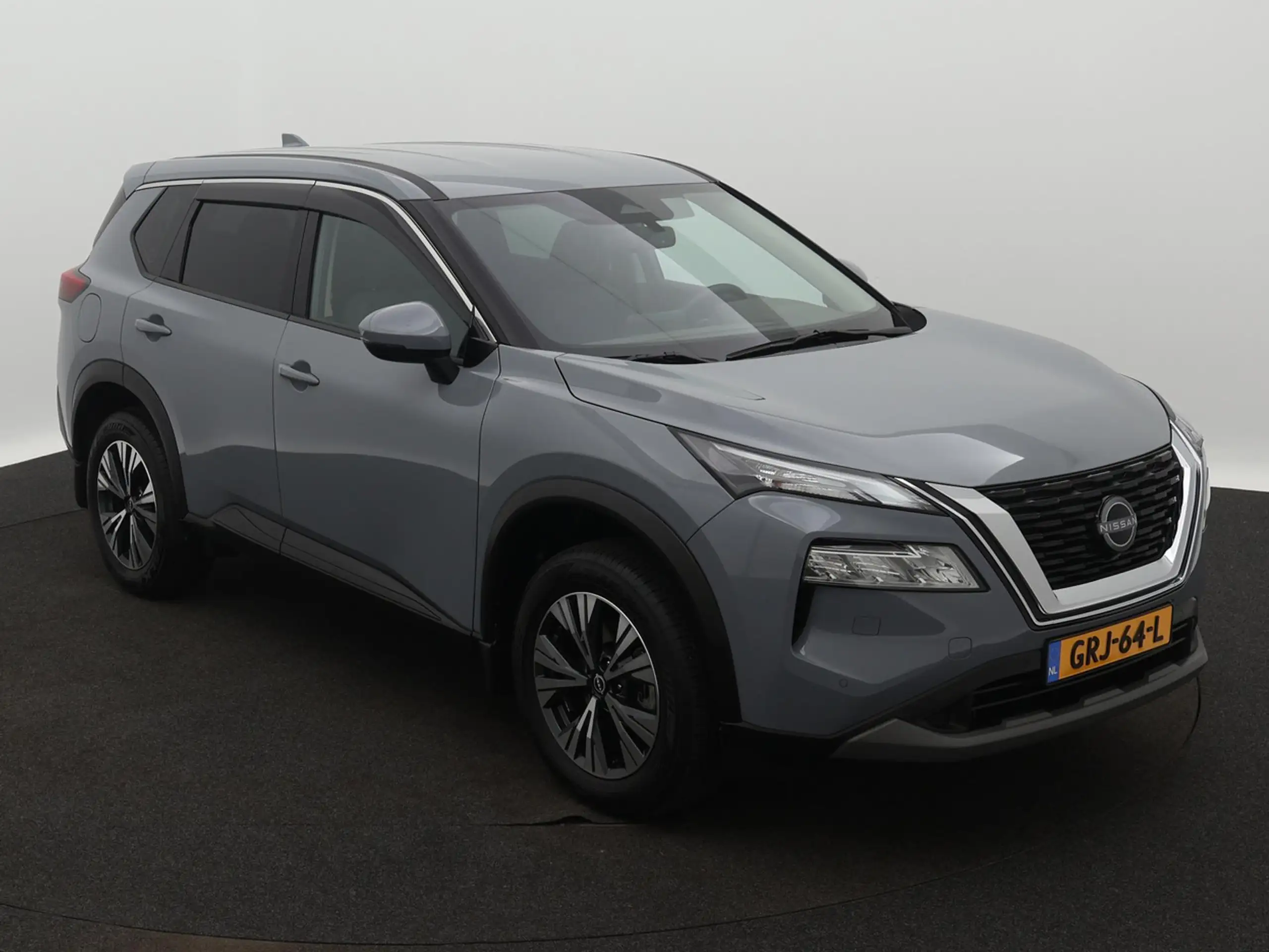 Nissan - X-Trail