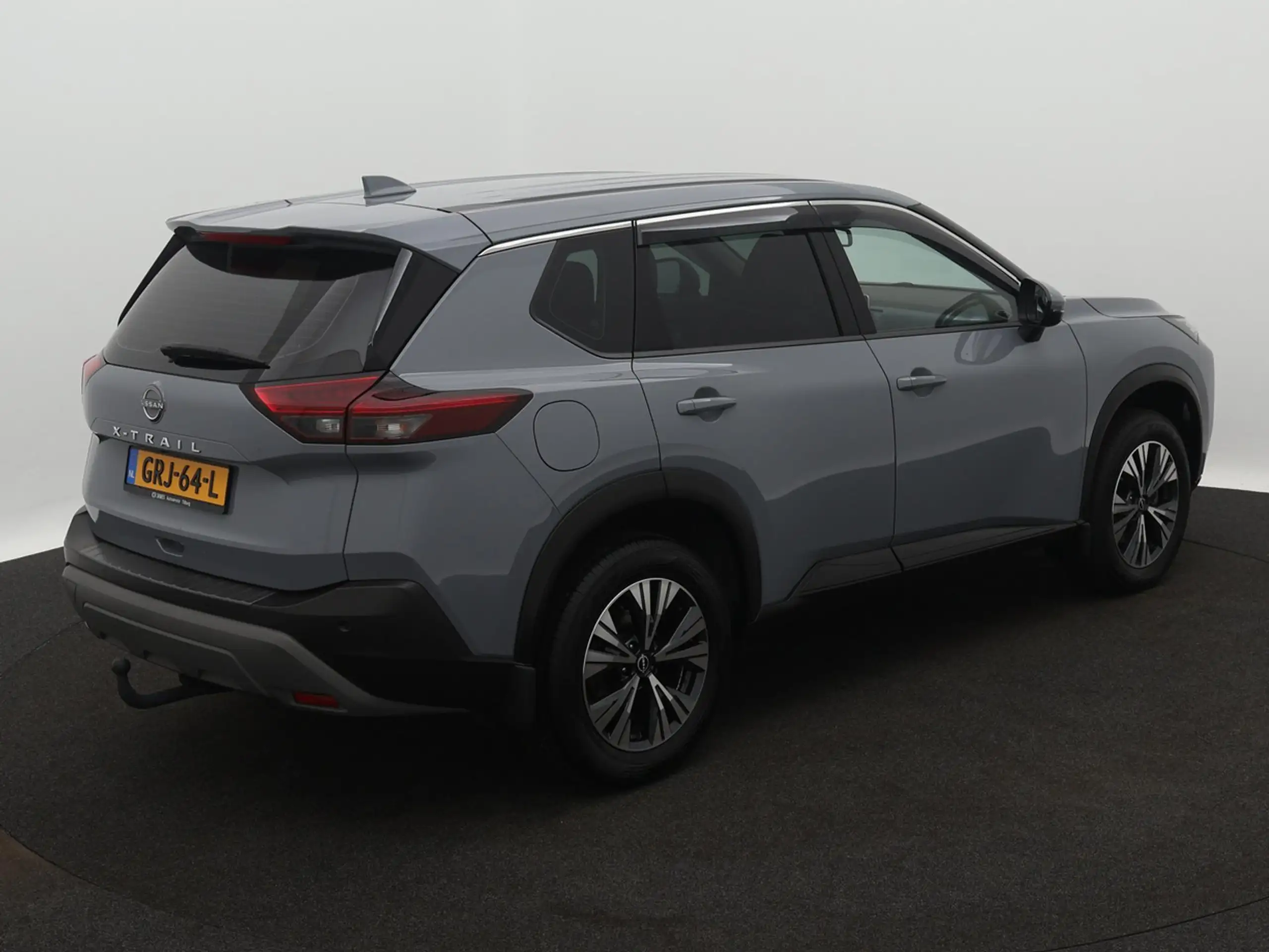 Nissan - X-Trail