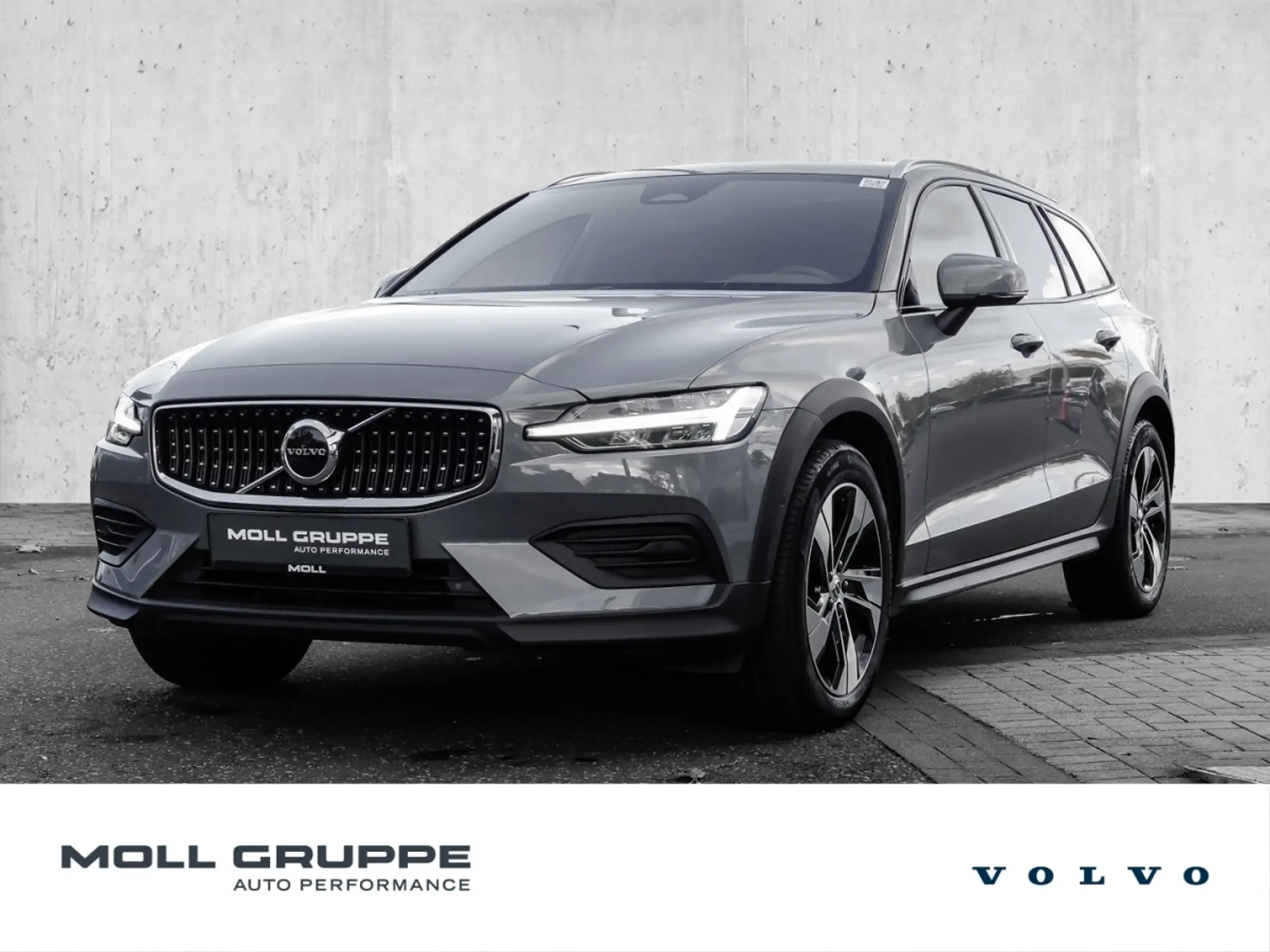 Volvo - V60 Cross Country