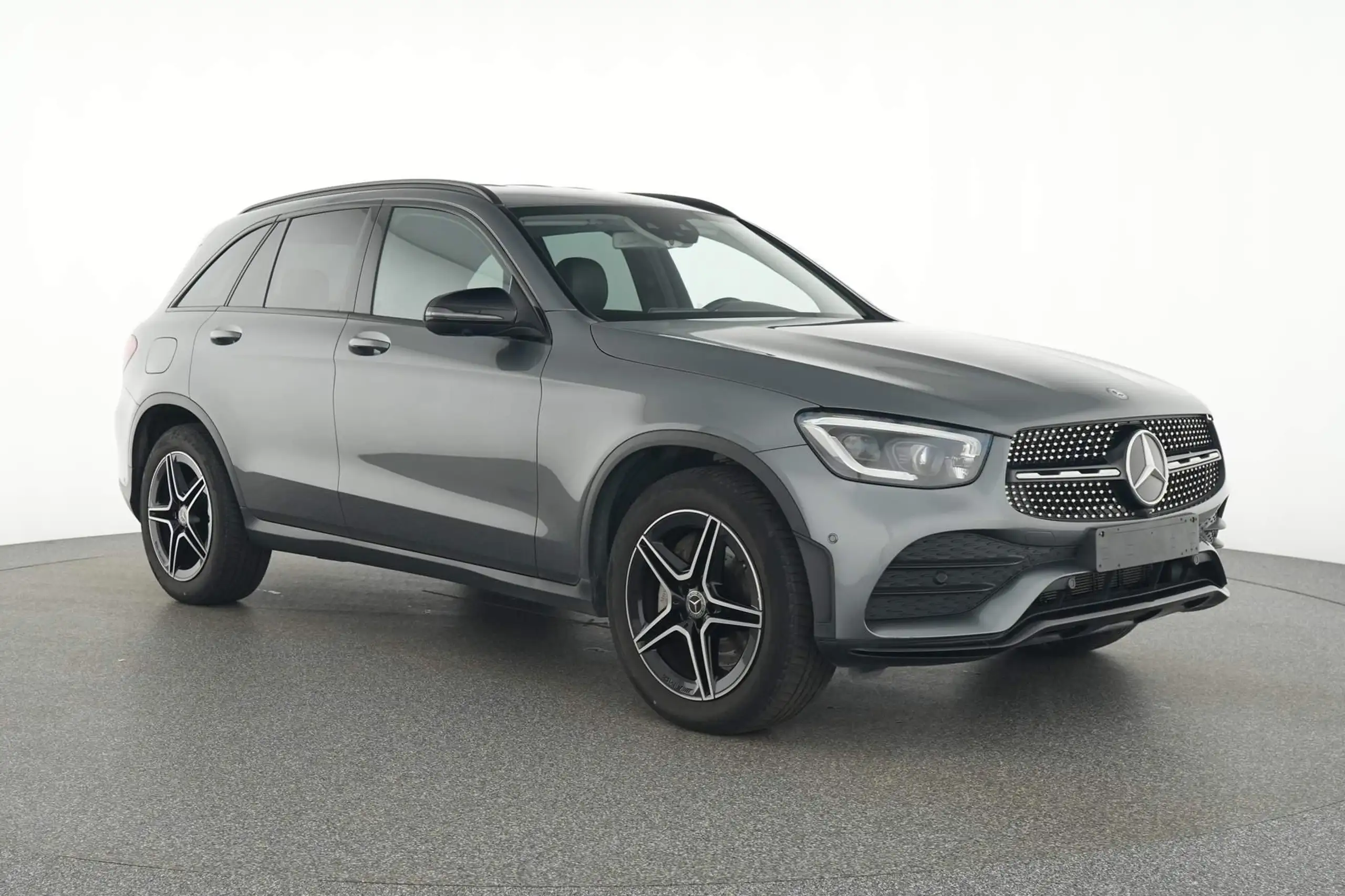 Mercedes-Benz - GLC 200