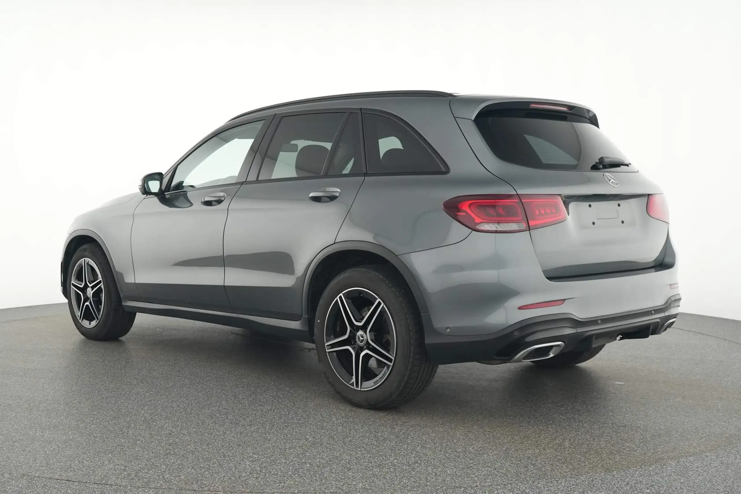 Mercedes-Benz - GLC 200