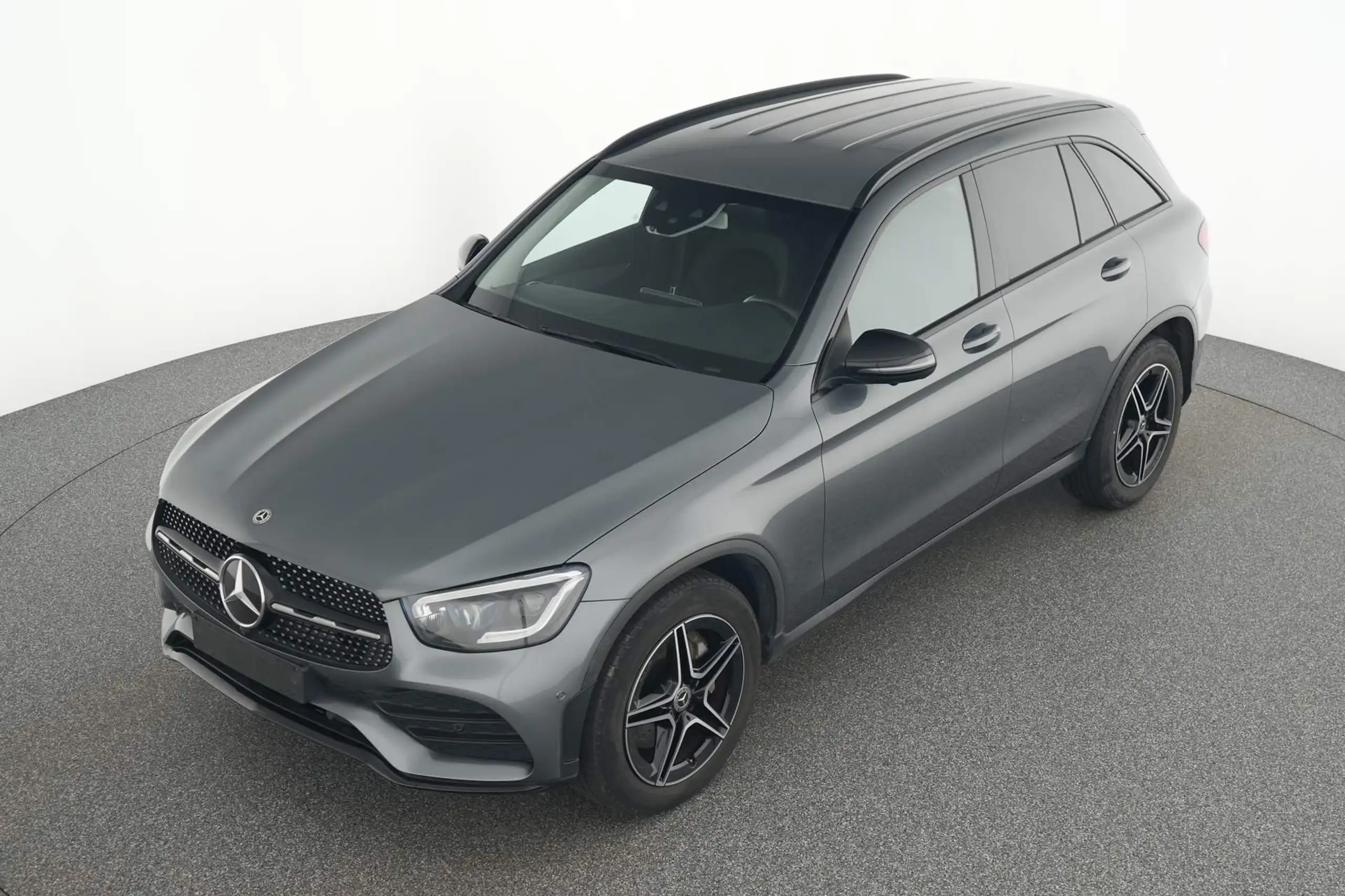 Mercedes-Benz - GLC 200