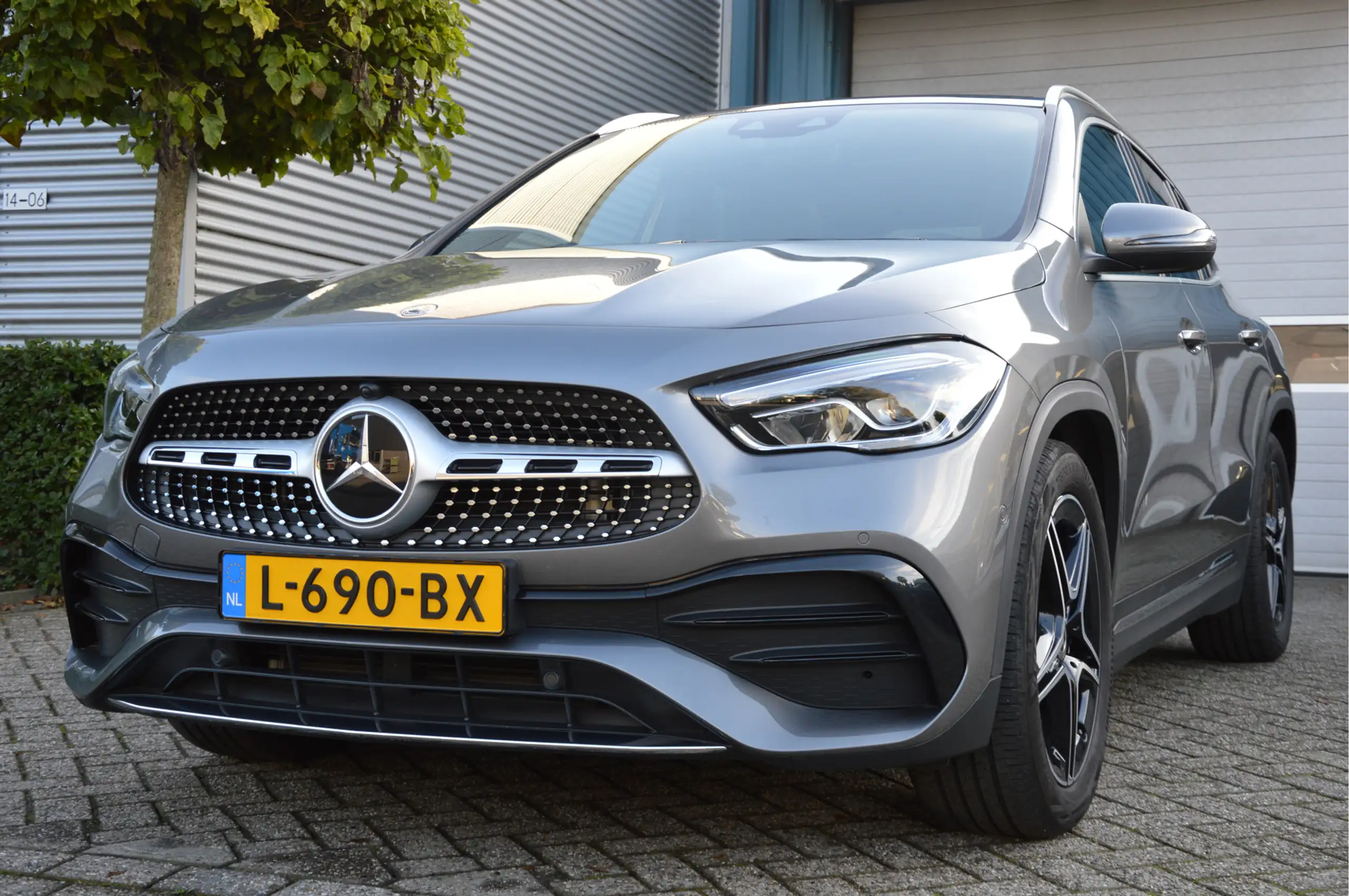 Mercedes-Benz - GLA 200