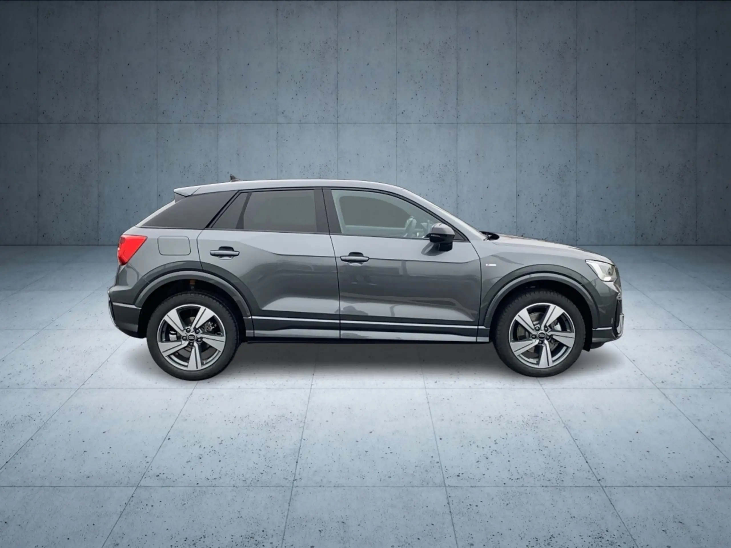 Audi - Q2