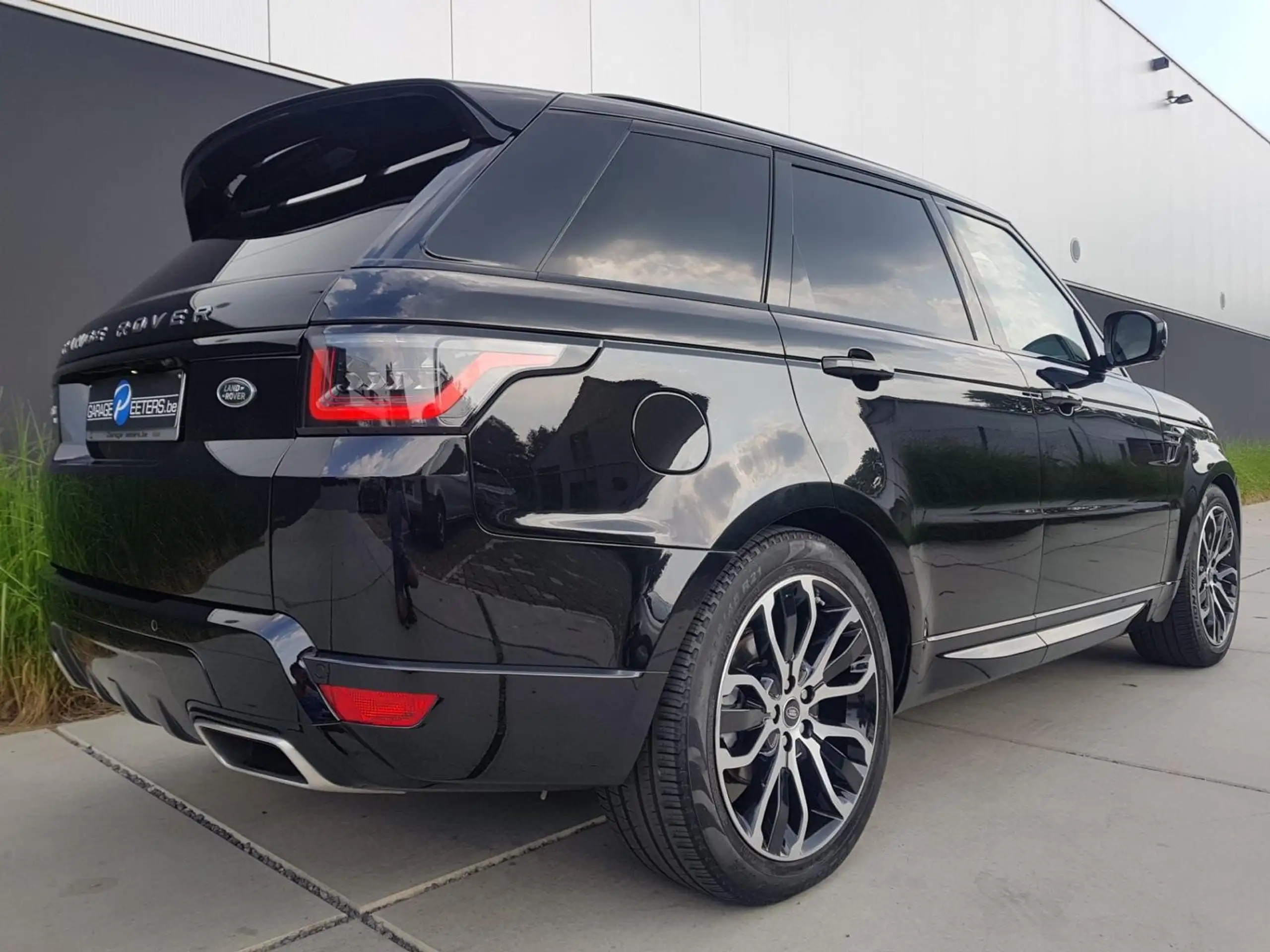 Land Rover - Range Rover Sport