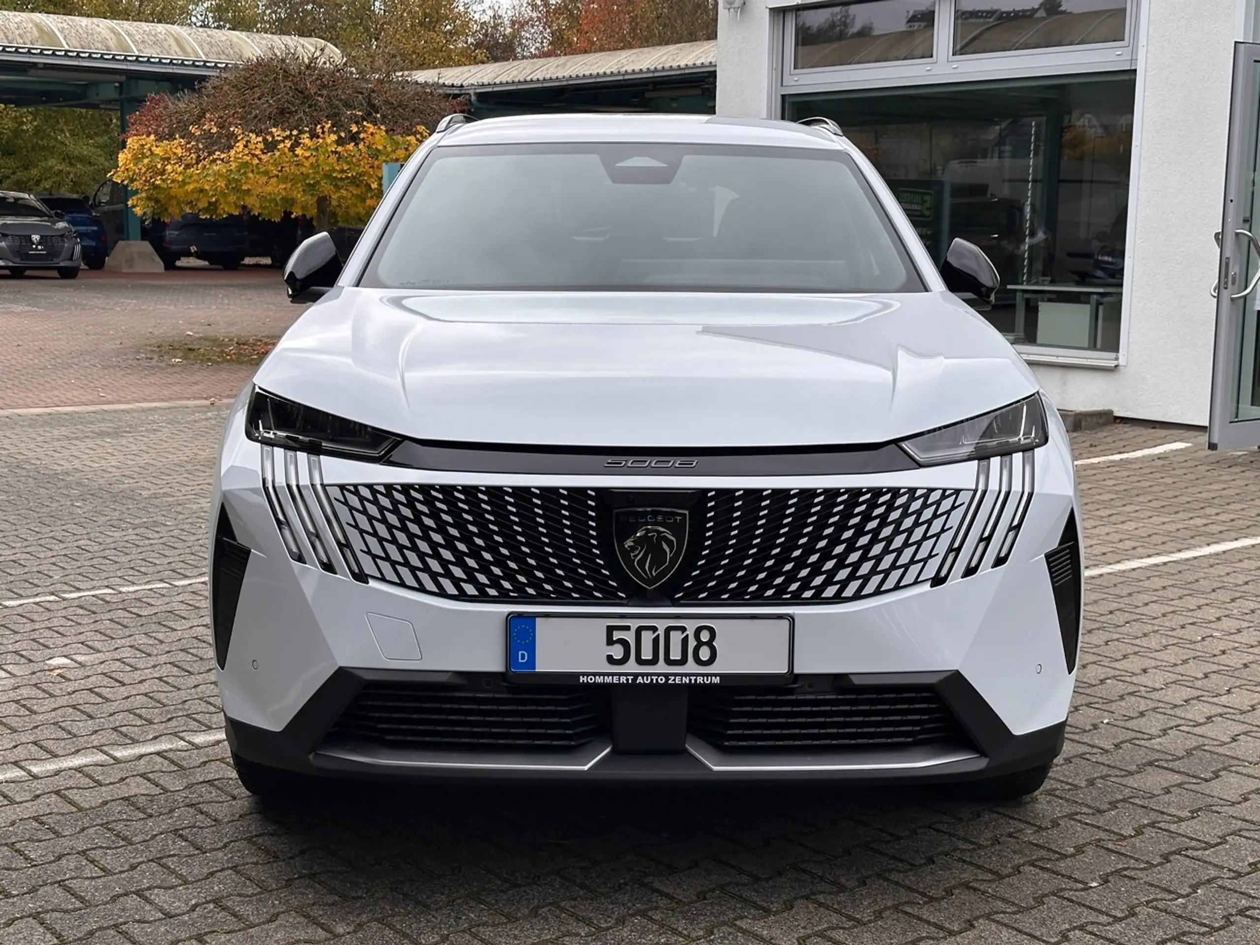 Peugeot - 5008