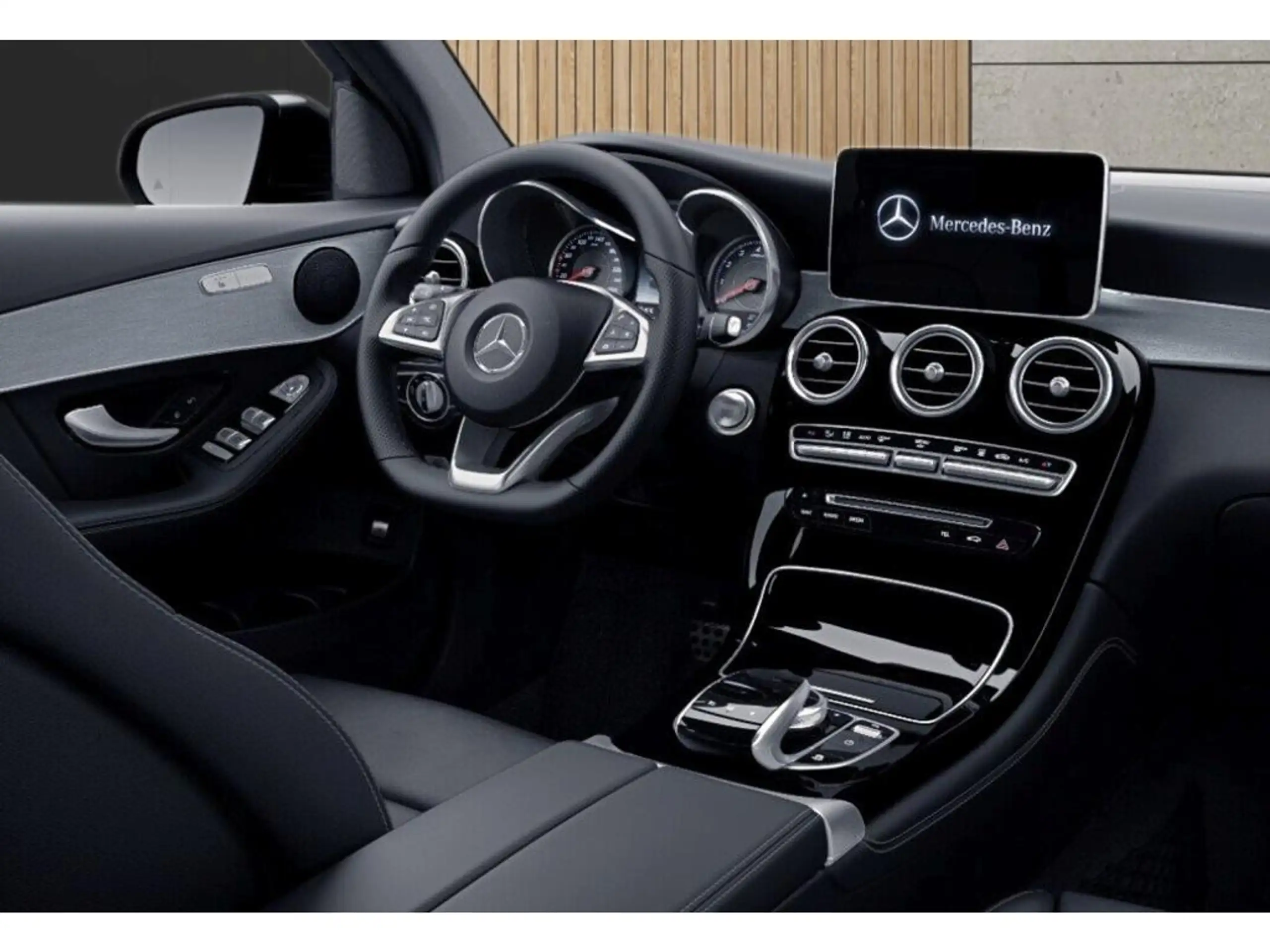 Mercedes-Benz - GLC 300