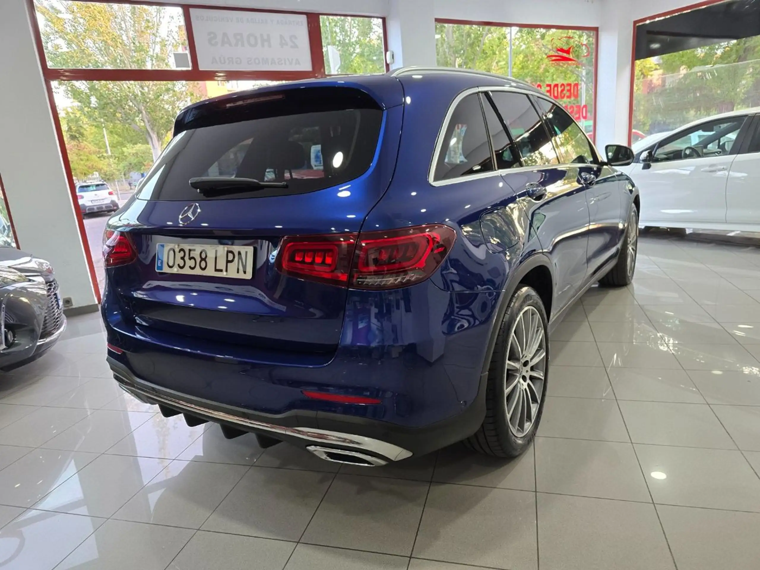 Mercedes-Benz - GLC 220