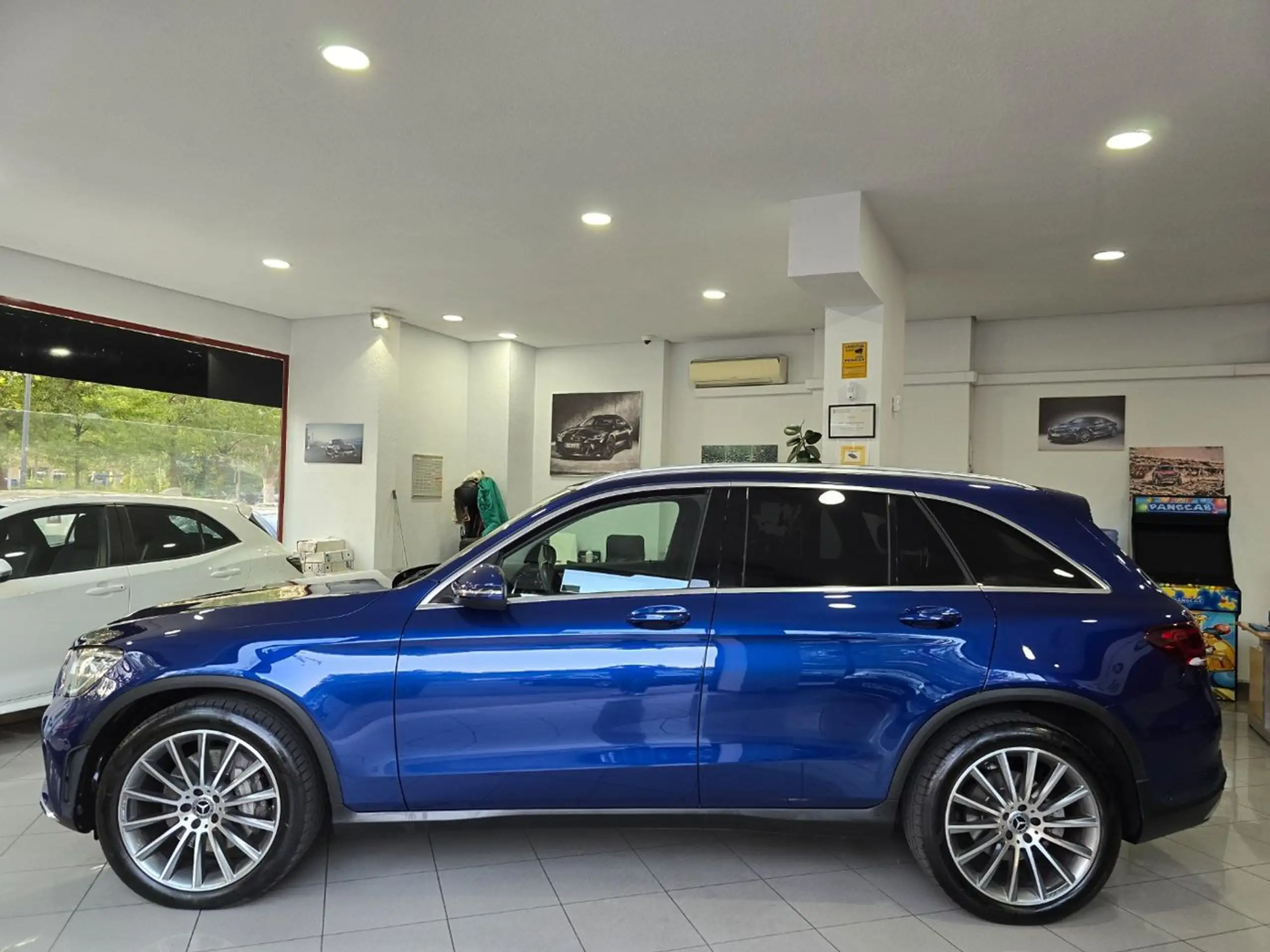 Mercedes-Benz - GLC 220