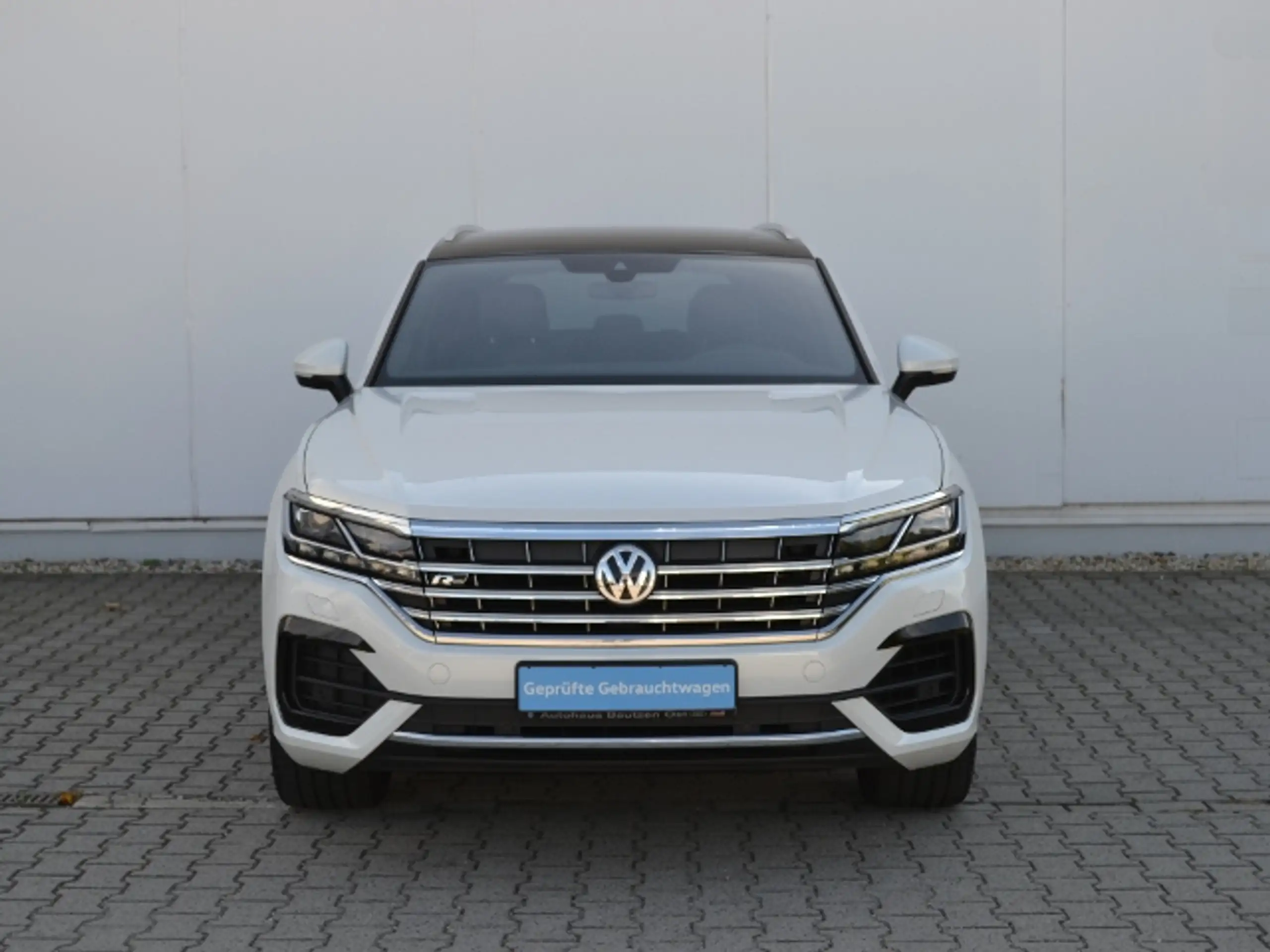 Volkswagen - Touareg