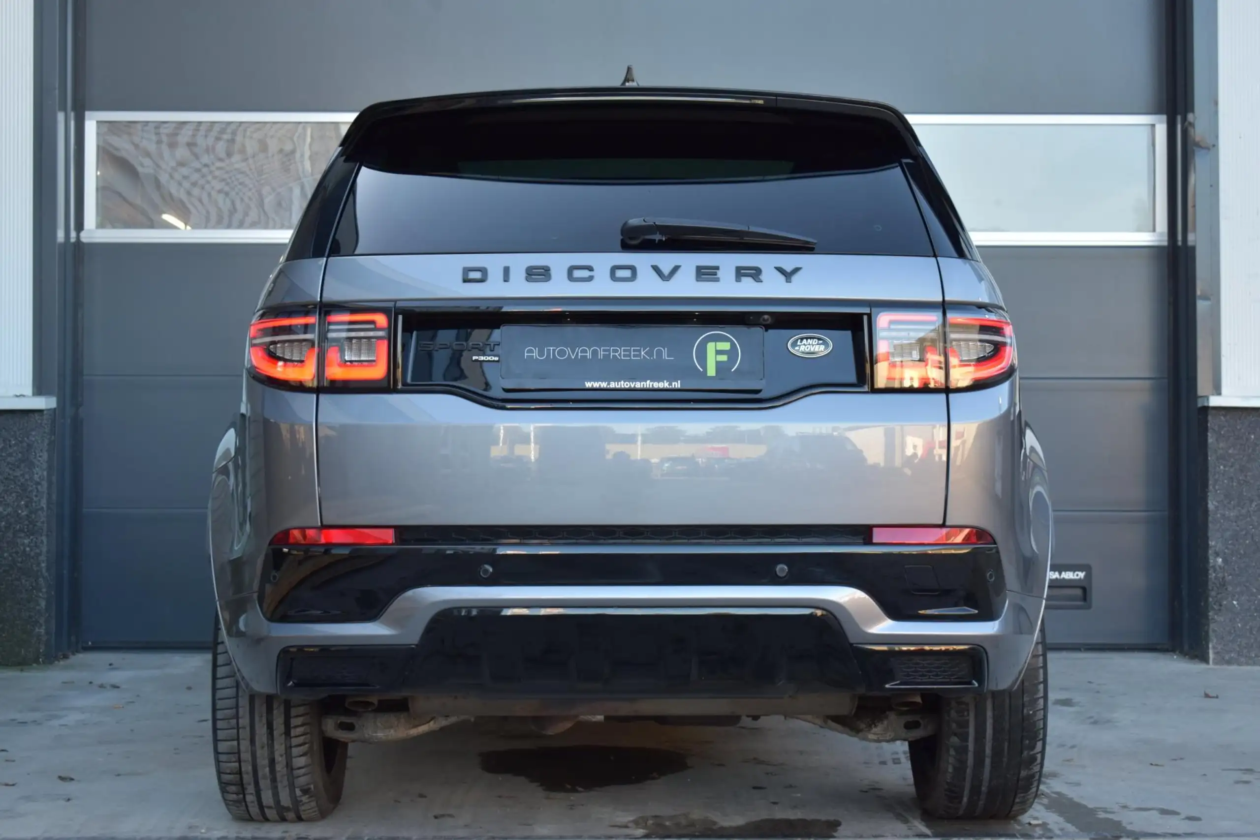 Land Rover - Discovery Sport