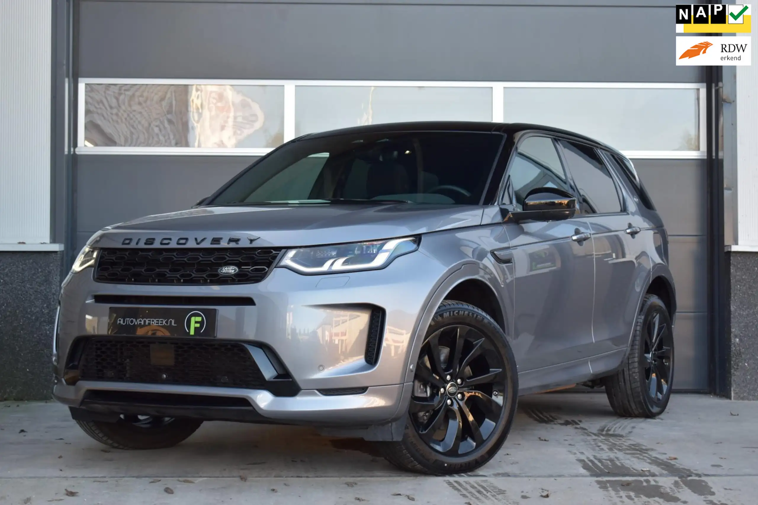 Land Rover - Discovery Sport