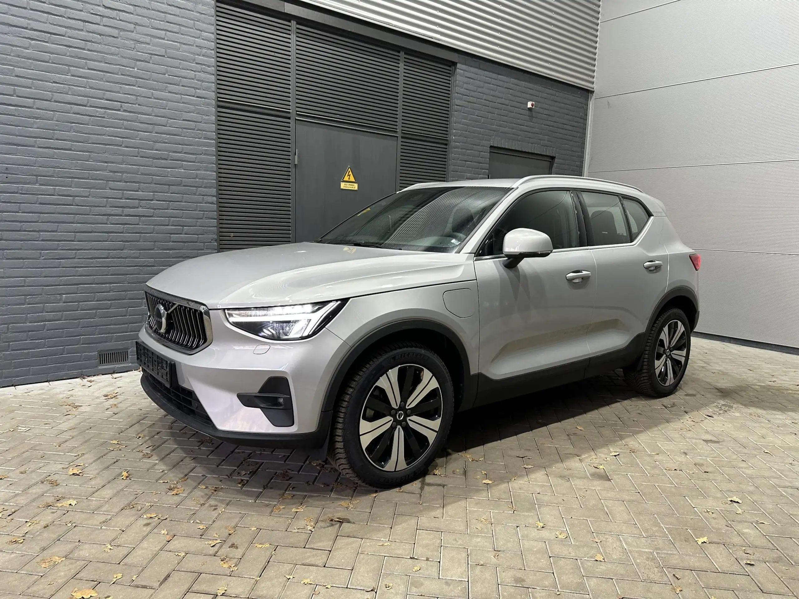 Volvo - XC40