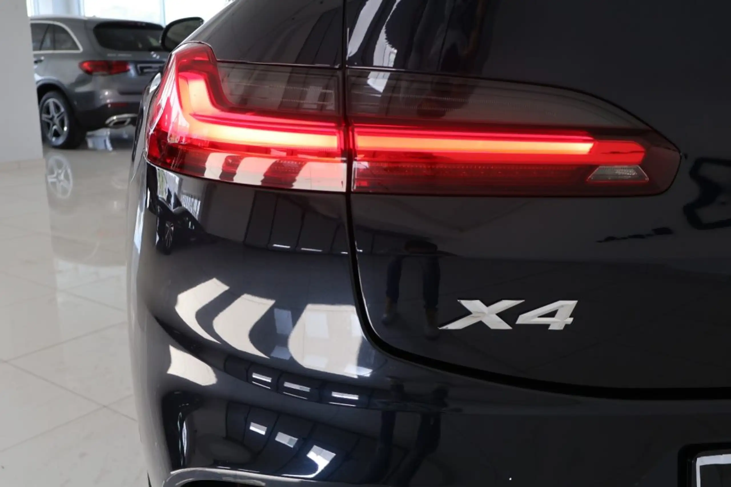 BMW - X4