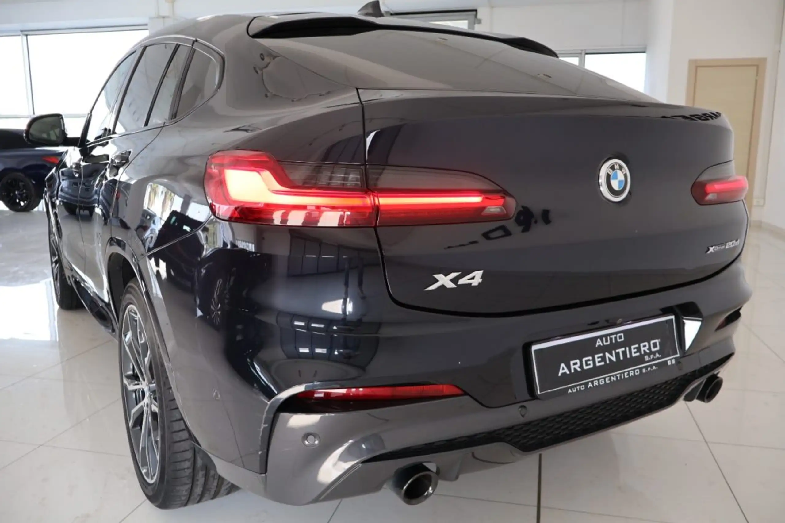 BMW - X4